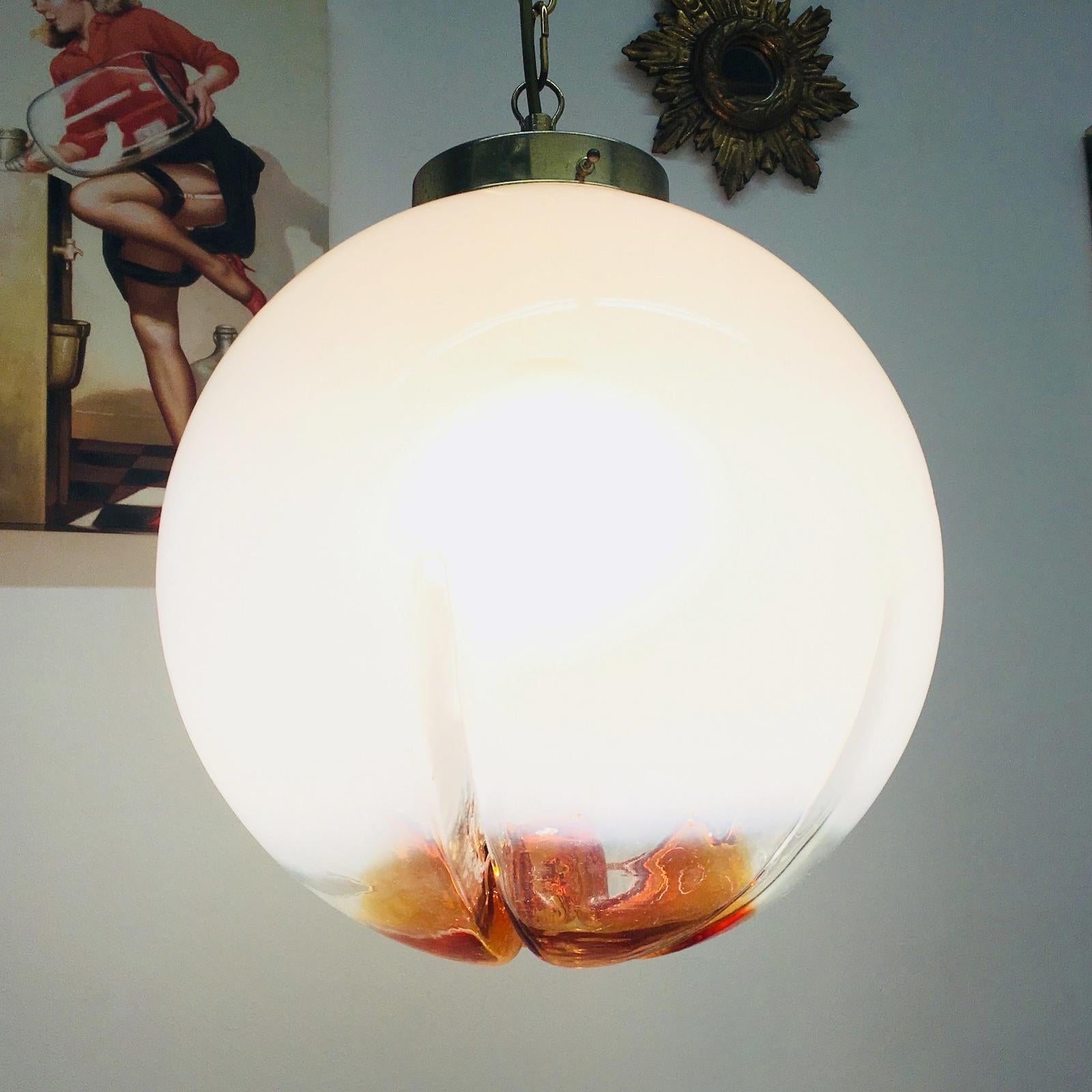 Organic Ball Light Fixture by Mazzega Italy Ceiling Pendant In Good Condition For Sale In Nuernberg, DE