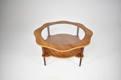 Tavolino da cocktail in teak e vetro con bordi smerlati e forma biomorfica, circa 1960