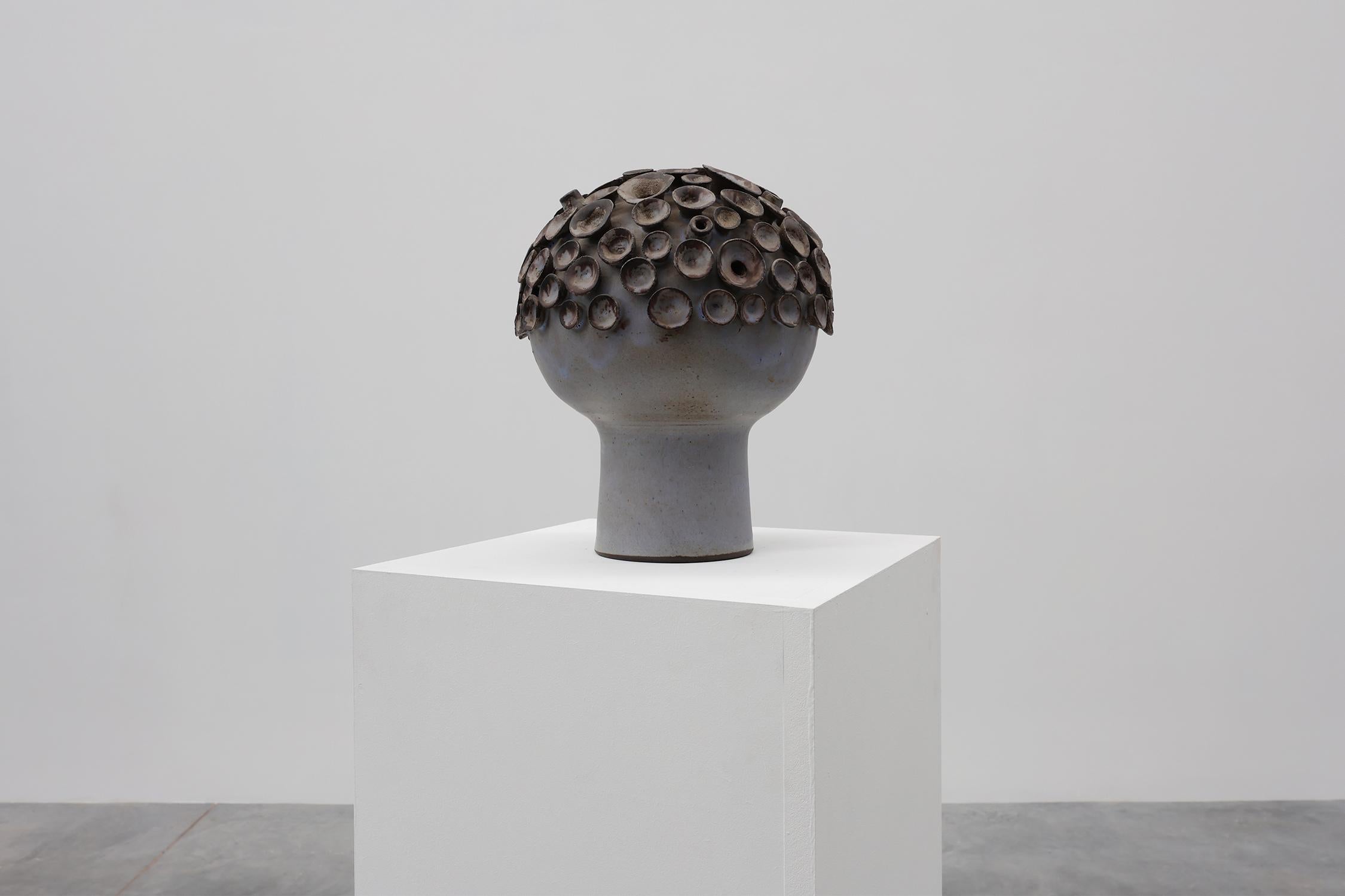 Organic ceramic “mushroom” sculpture signed EL, Belgium 1960s In Good Condition For Sale In Meulebeke, BE