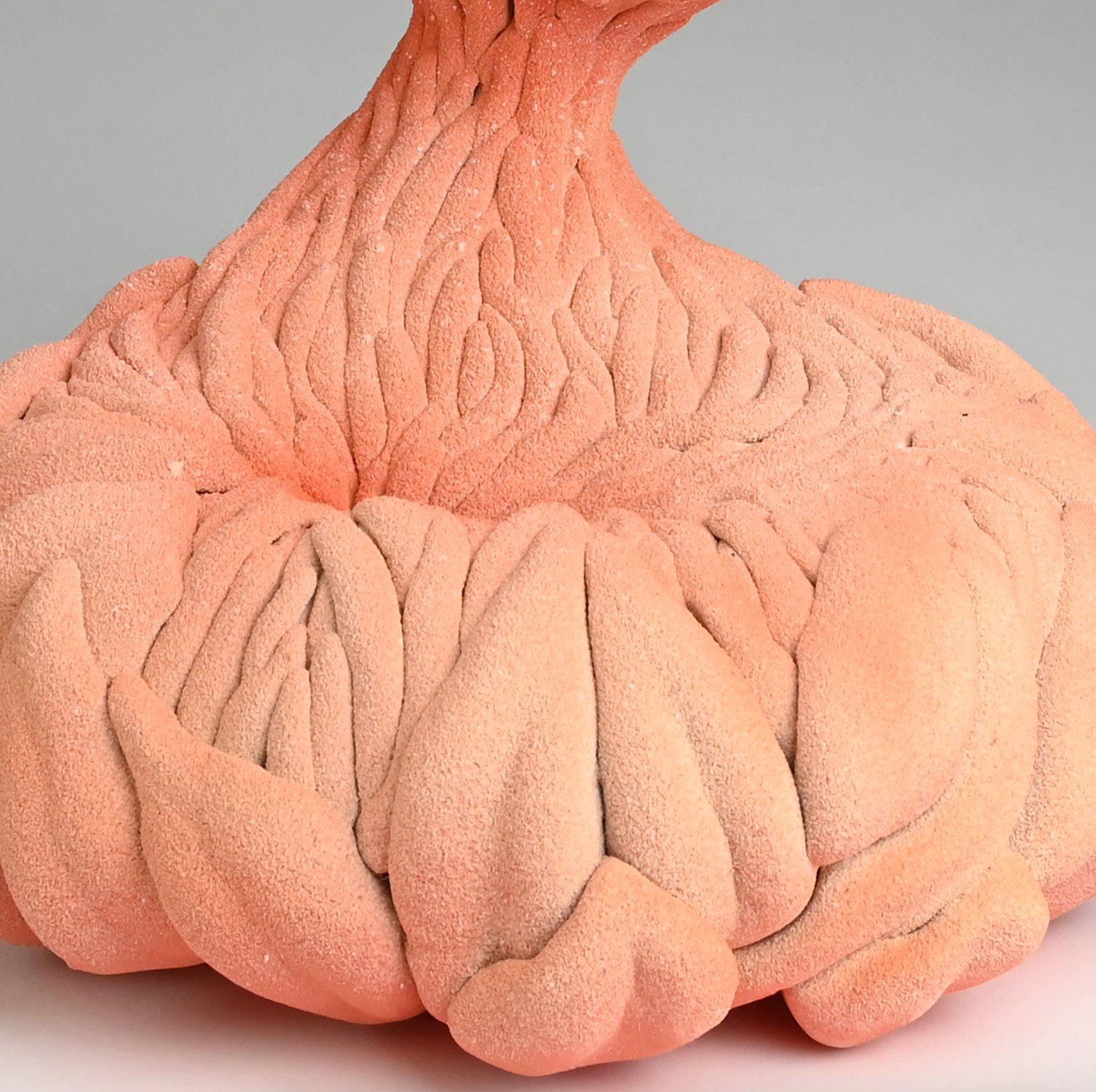 Céramique Sculpture abstraite en corail organique, Toni Losey en vente