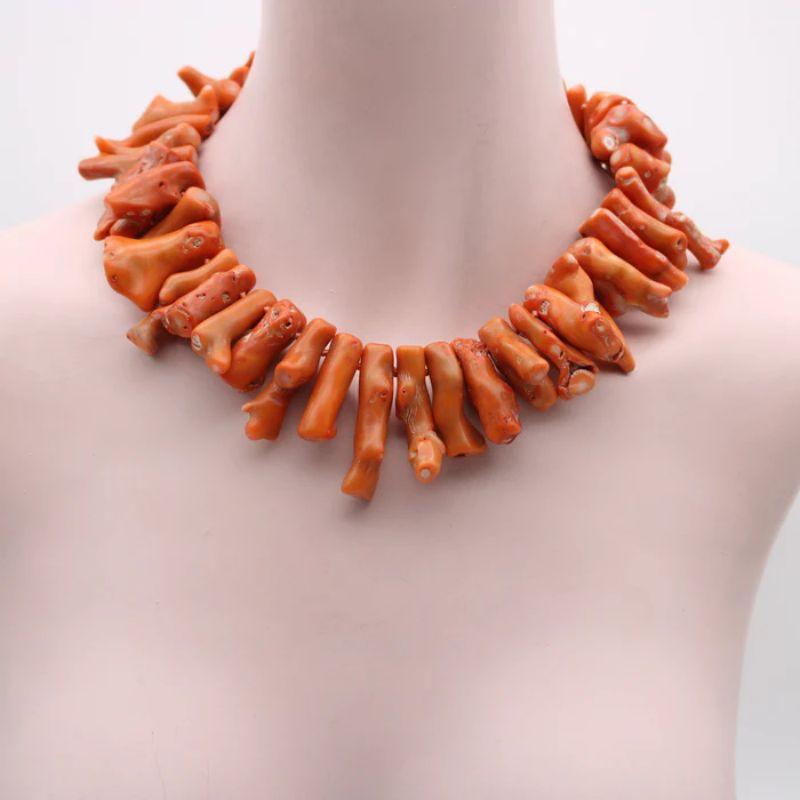 Organic Coral Branch Necklace  with 14K Gold Lobster Clasp In Good Condition For Sale In Venice, CA