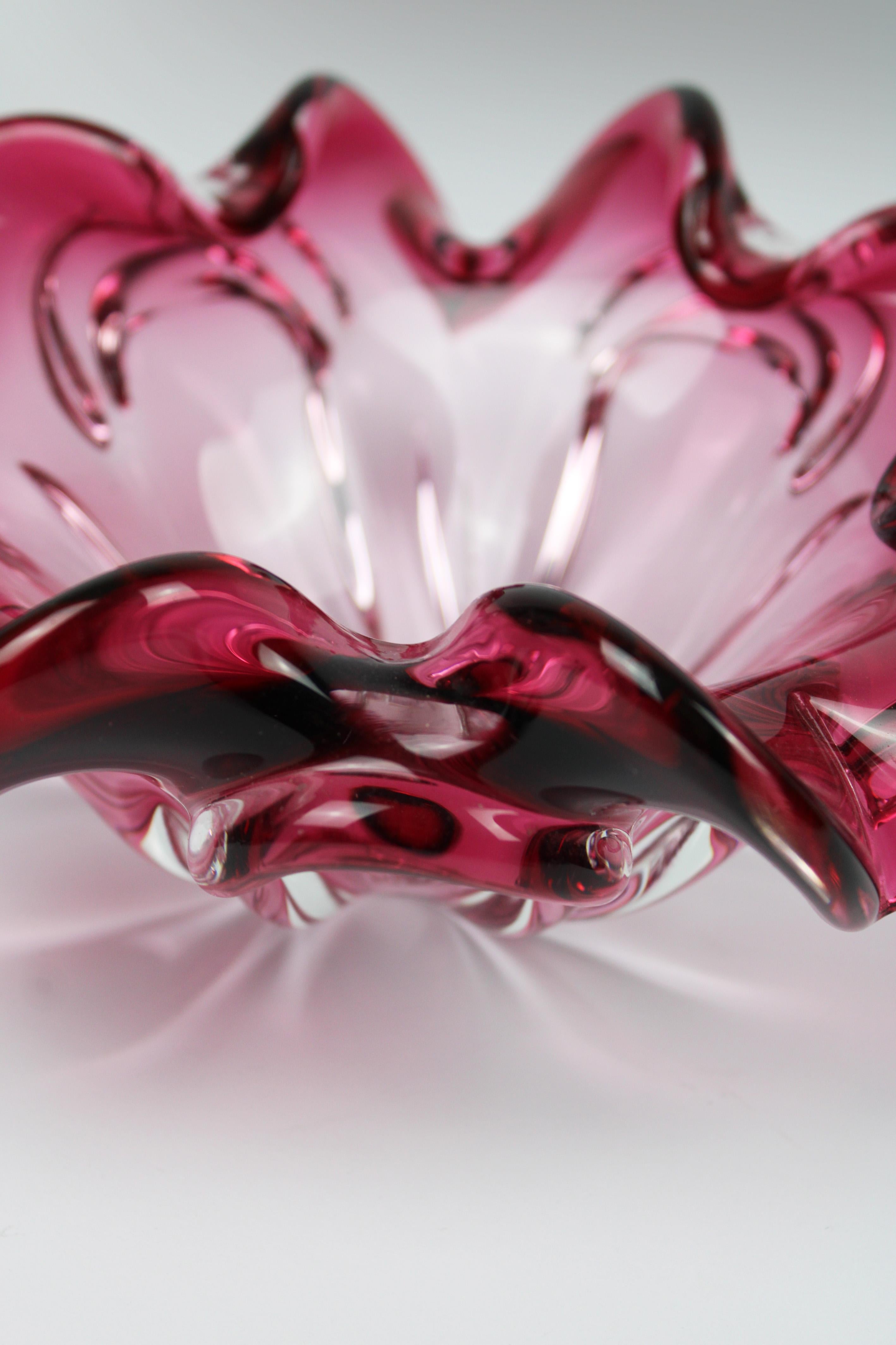 Italian Organic Crystal bowl Floral Cherry Red Murano 20th Century Italy For Sale