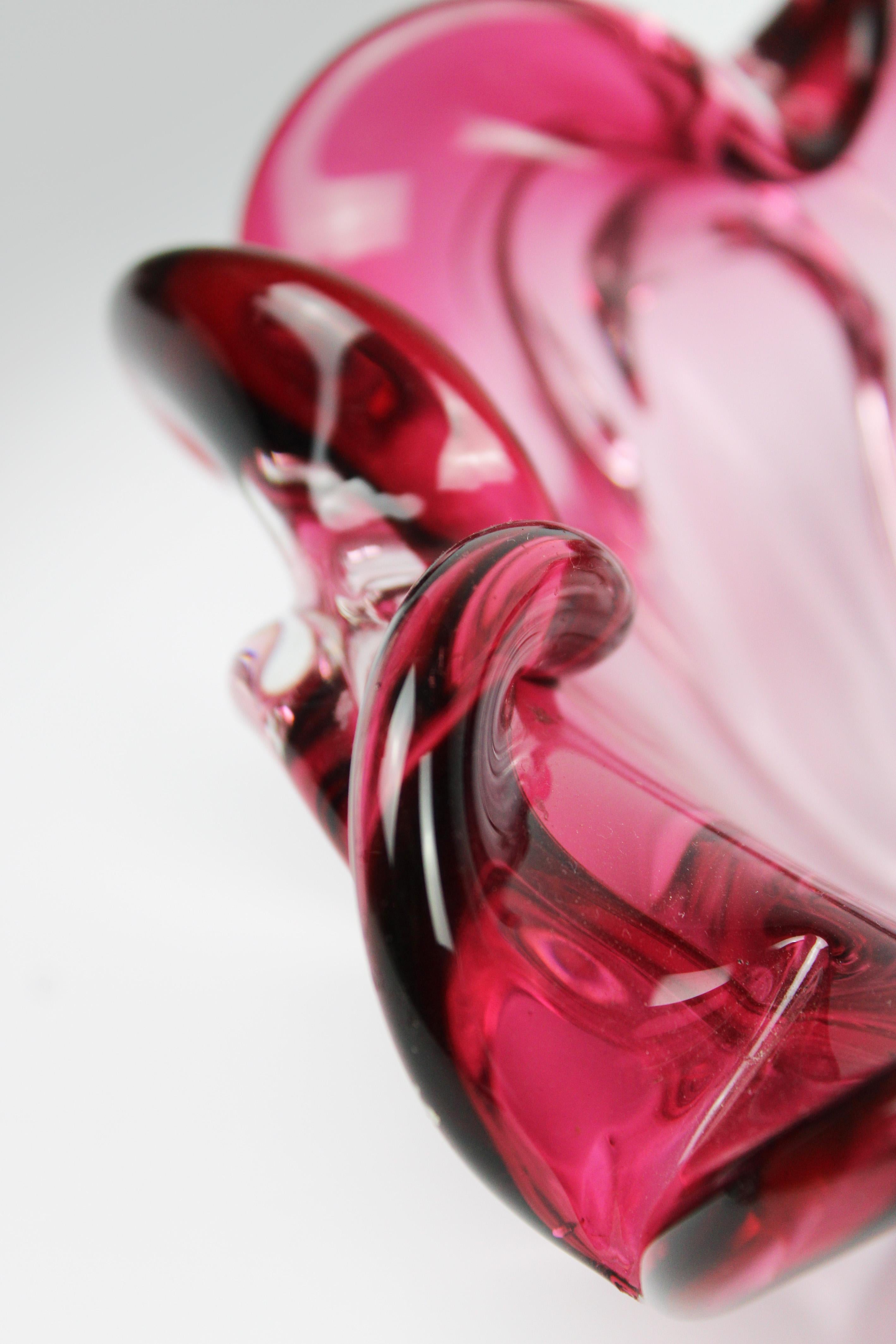 Organic Crystal bowl Floral Cherry Red Murano 20th Century Italy For Sale 1