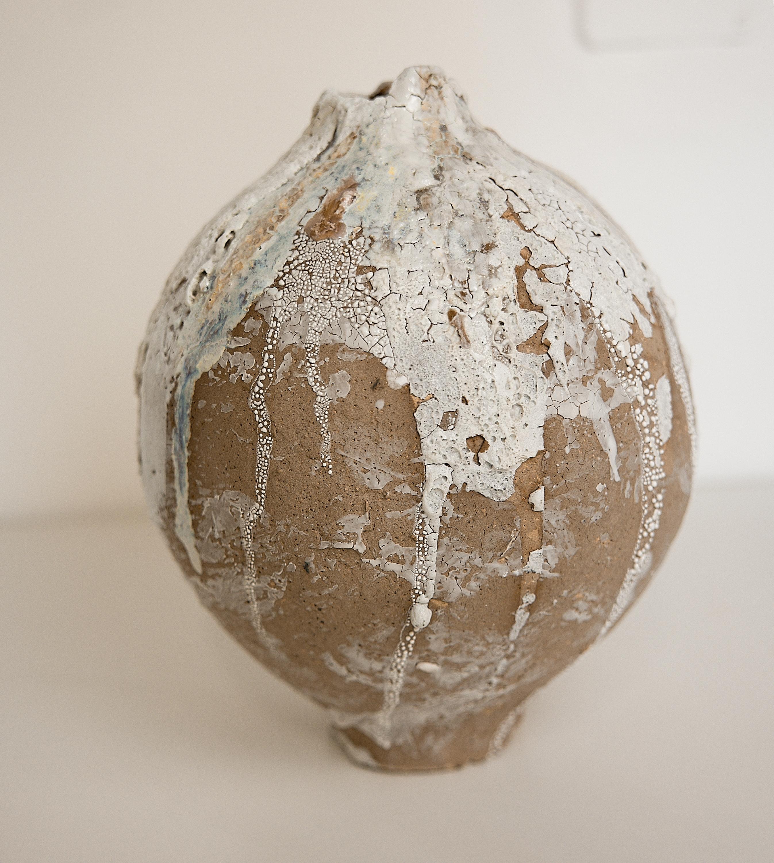 Organic Drift Series Moon Jar One of a kind Handmade In New Condition For Sale In Van Nuys, CA