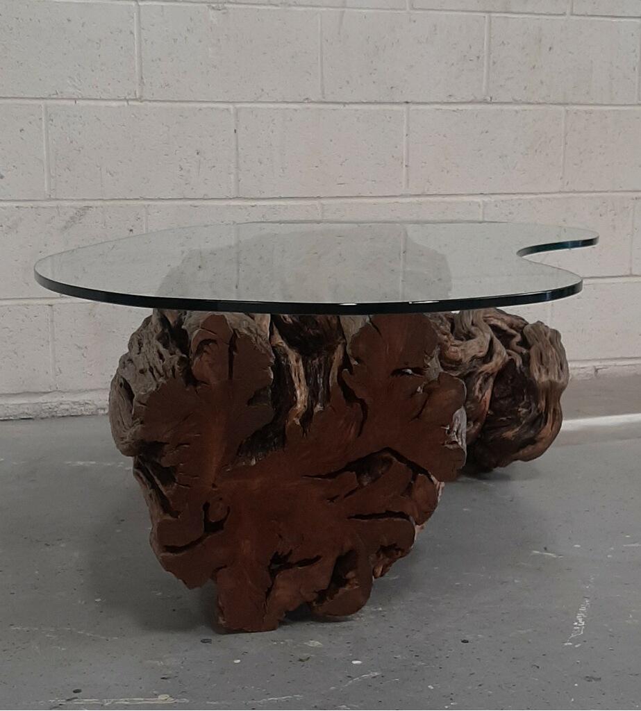 Organique Table à plateau en verre organique flotté - Rustic Modern  Pieces de déclaration en vente