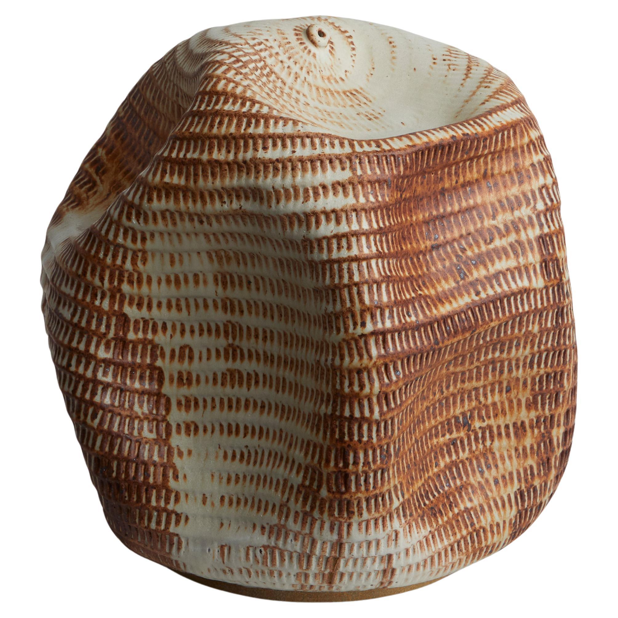 Moderne Vase aus strukturierter Keramik aus organischem Steingut, Gefäß 