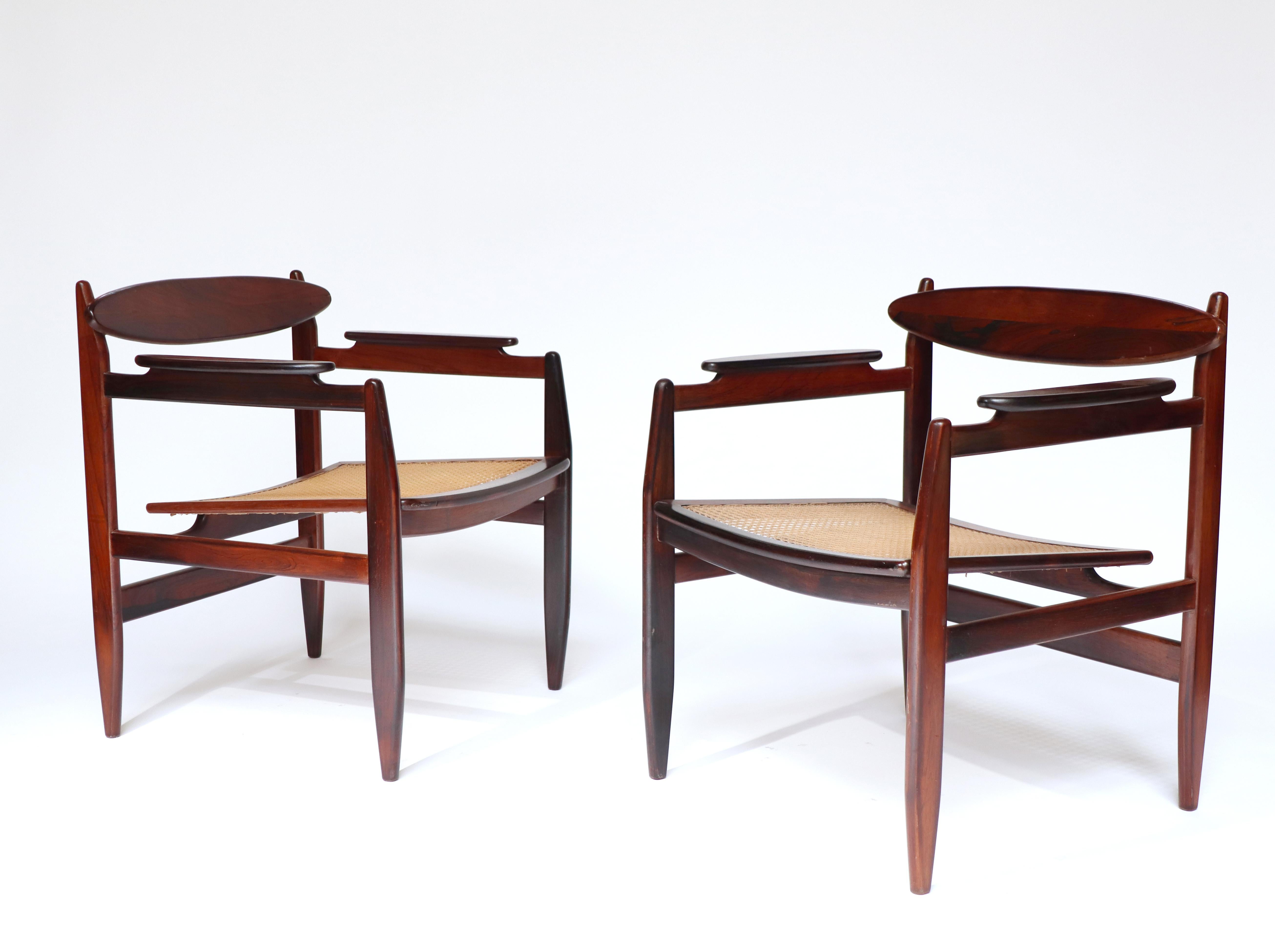 Mid-Century Modern Organic Elliptical Pair of Armchairs by Alexandre Rappoport, 1960 For Sale