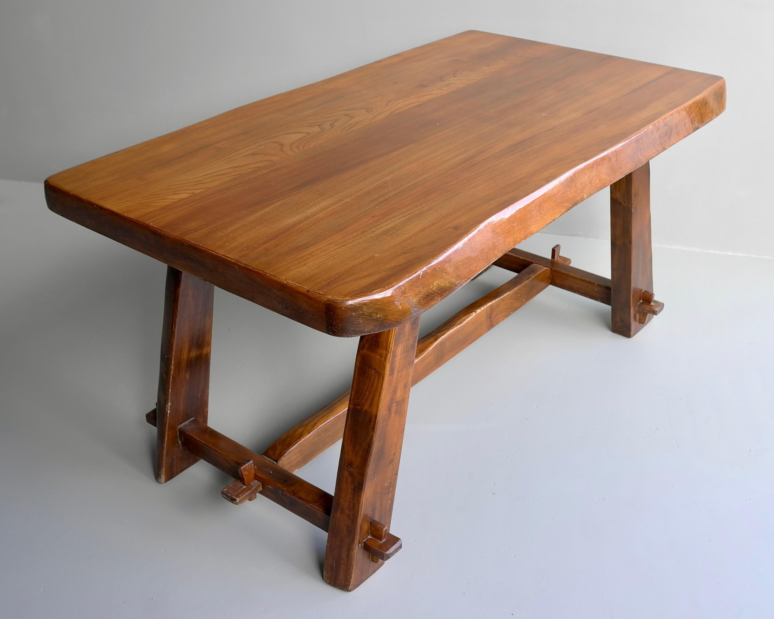 Organic Elmwood Dining Room Table by Aranjou, France 1960's For Sale 2