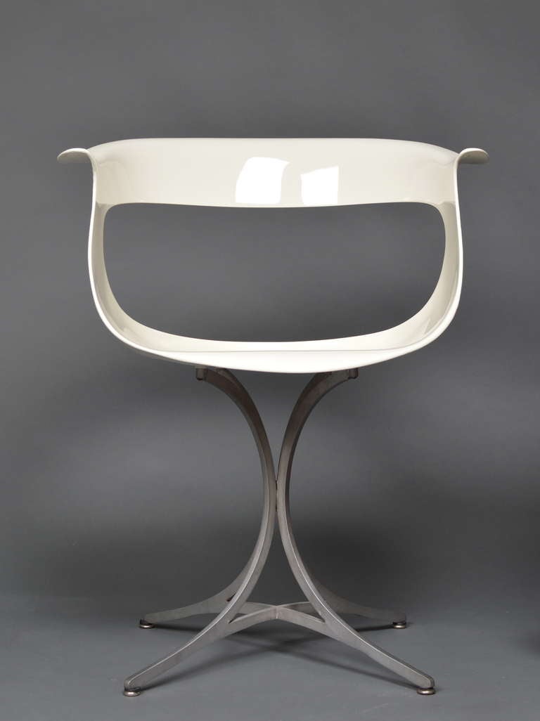 Mid-Century Modern Organic Fiberglass 'Lotus' Chair by Estelle & Erwin Laverne, 1958