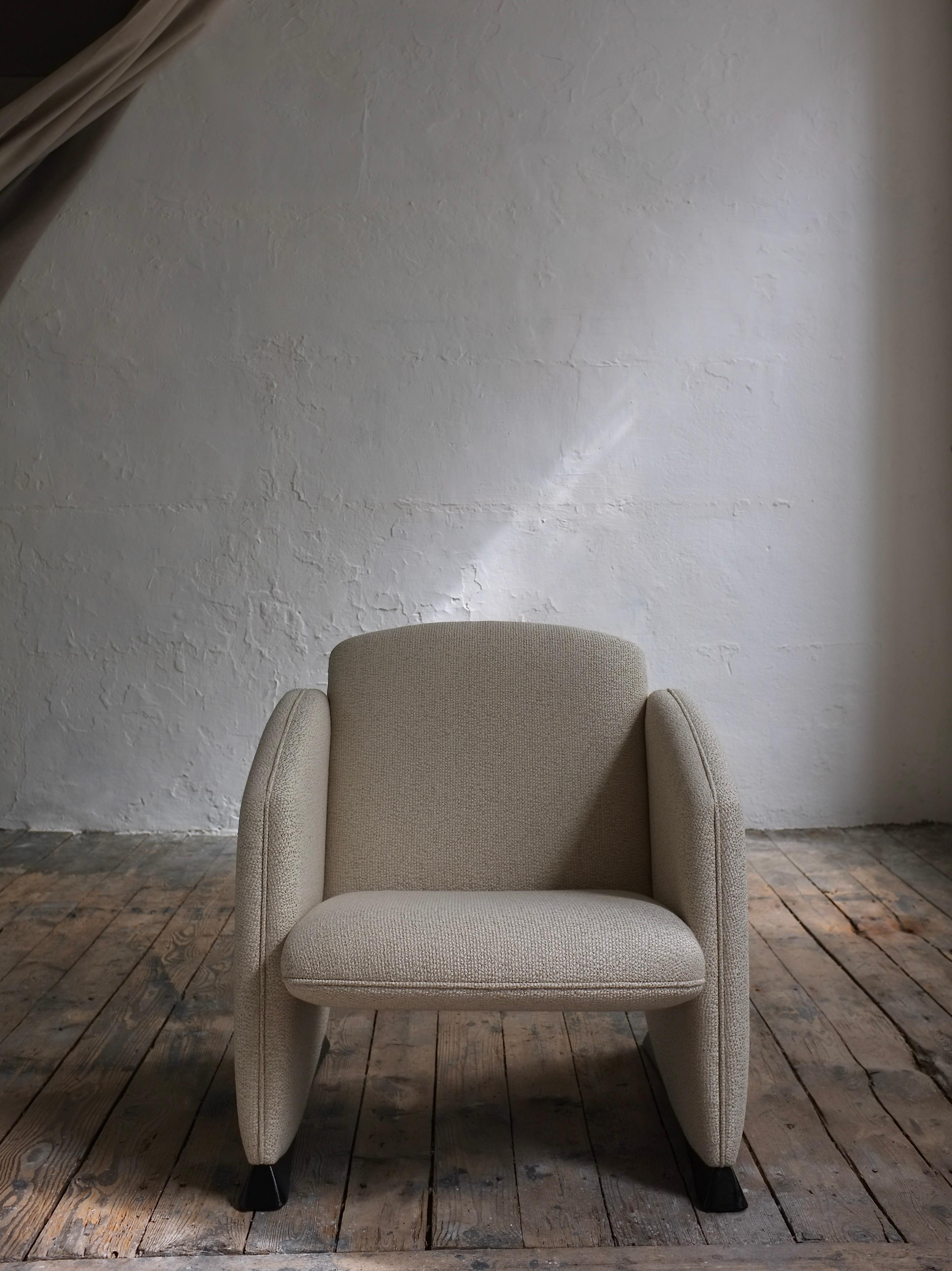 French Organic Form Beige Lounge Chair, France, 1960s