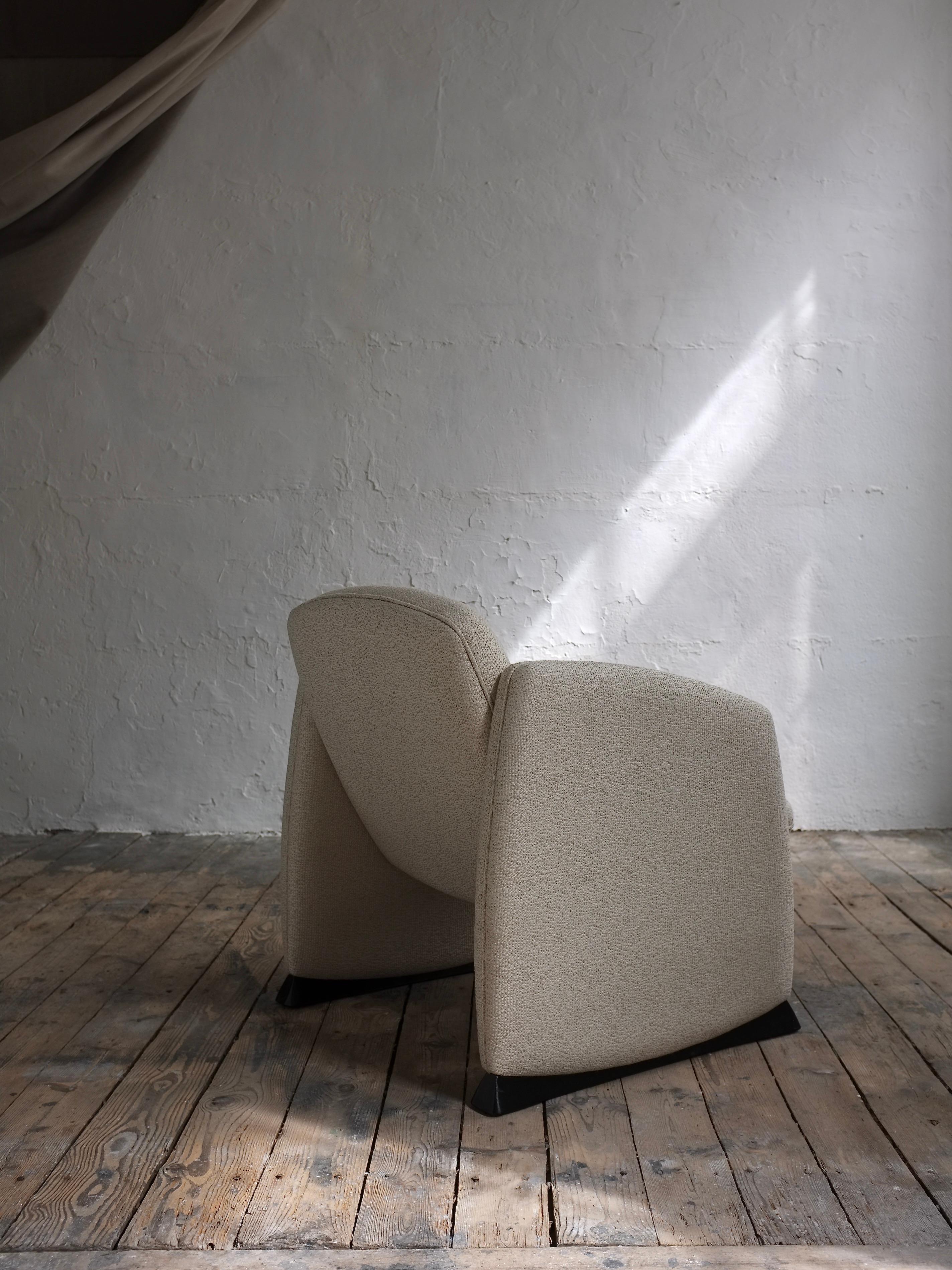 Organic Form Beige Lounge Chair, France, 1960s In Good Condition In Rīga, LV