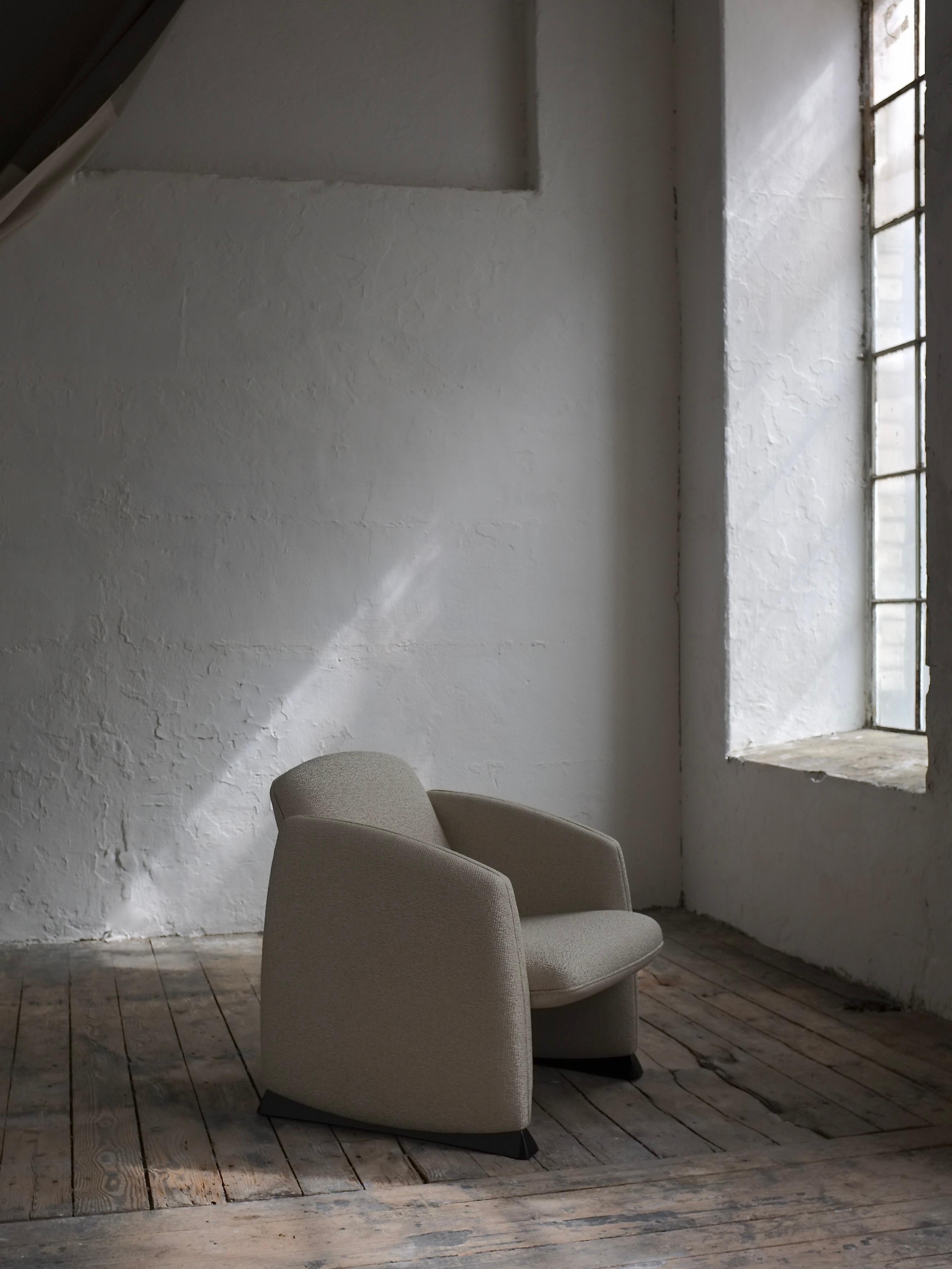 Fabric Organic Form Beige Lounge Chair, France, 1960s
