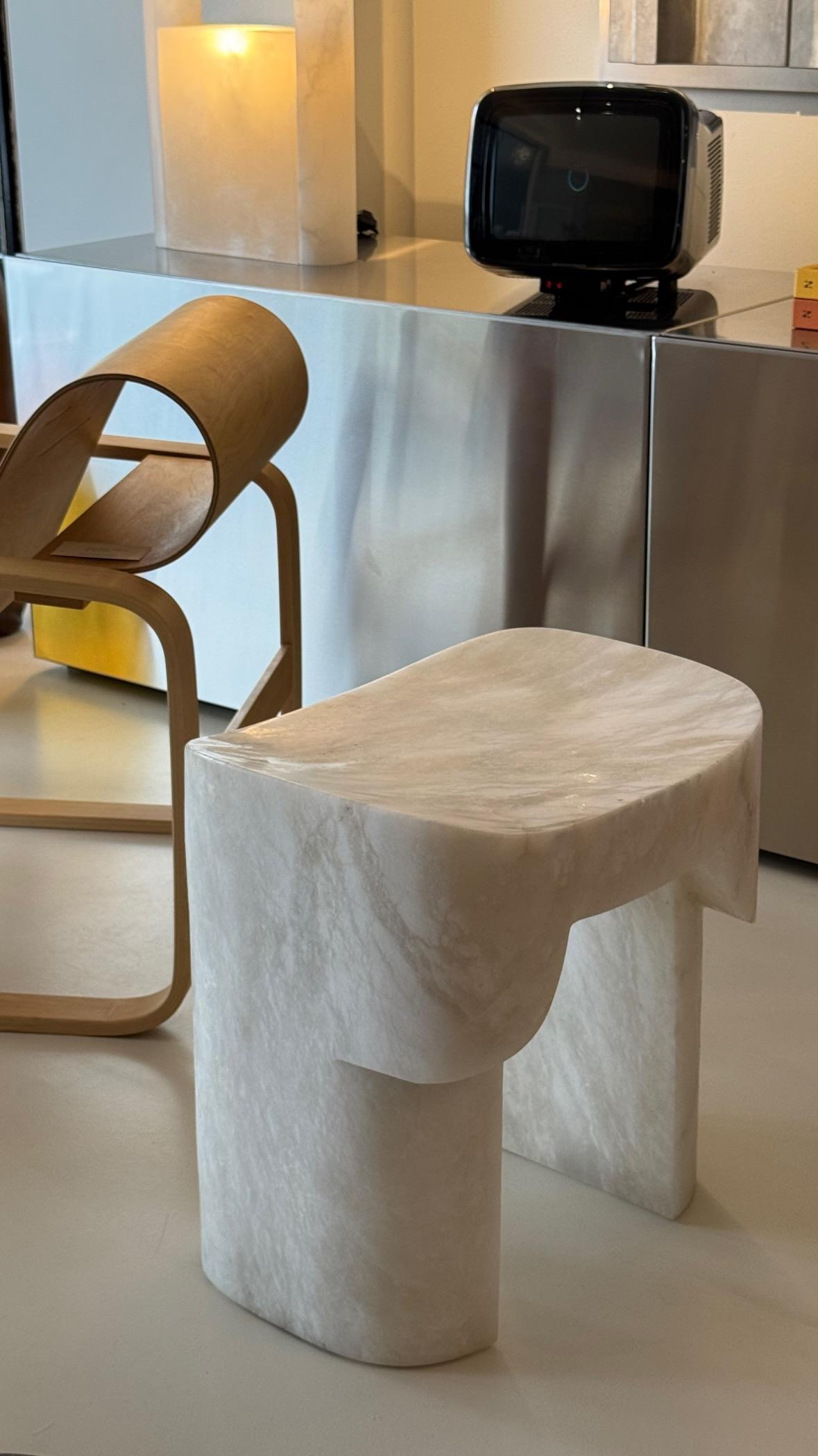 Organic Form, Contemporary Natural White Onyx Stool by Henry Wilson For Sale 3