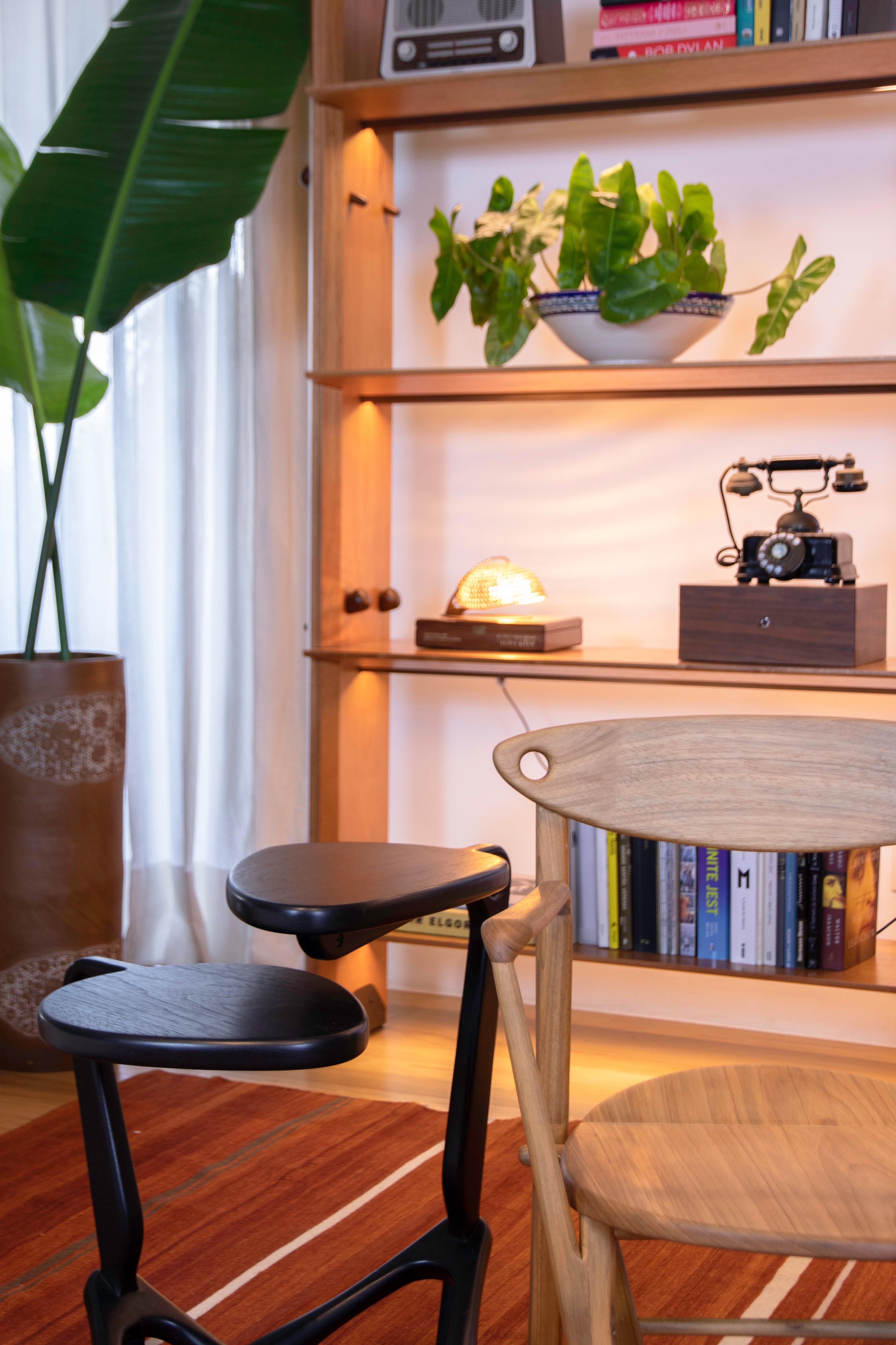 Organic Form Side Table - Broto, MEDIAN size Ebony Finish Wood  For Sale 10