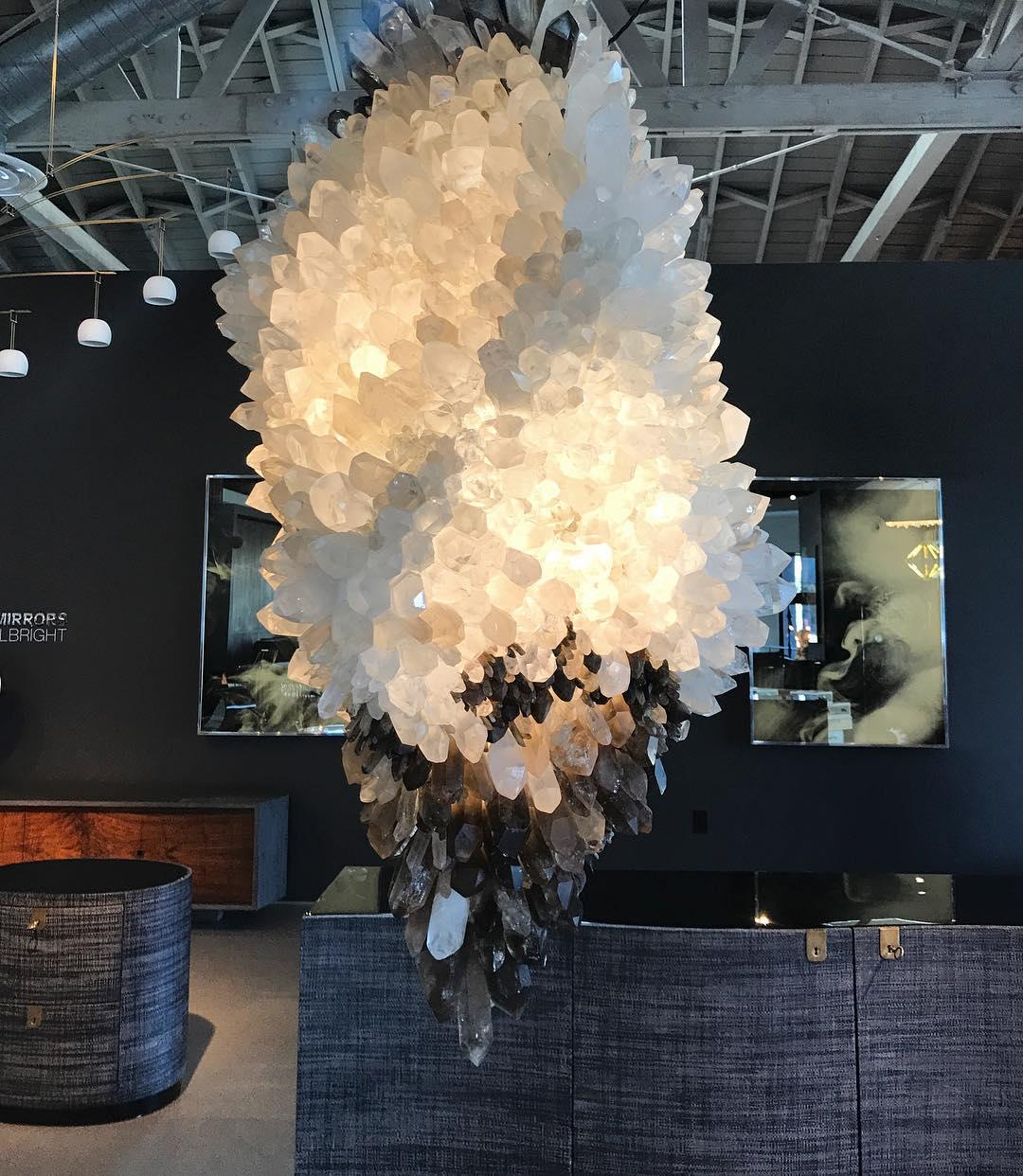 Organic Gradient Cluster of Crystal Large Pendant Light by Christopher Boots For Sale 6