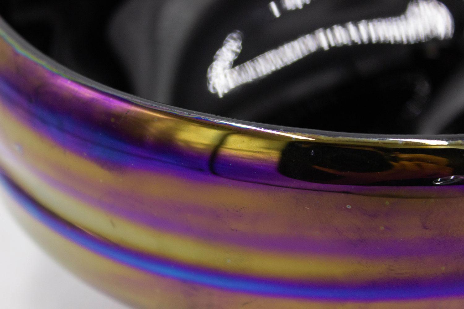 Moderno Organic Iridescent Bowl in vendita
