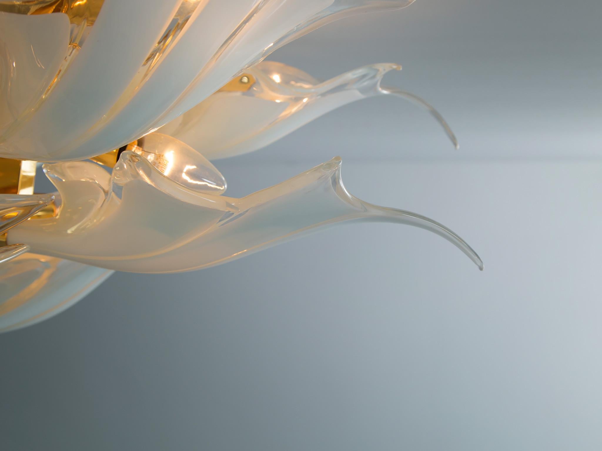 Organic Italian Ceiling Lamp in Glass In Good Condition In Waalwijk, NL