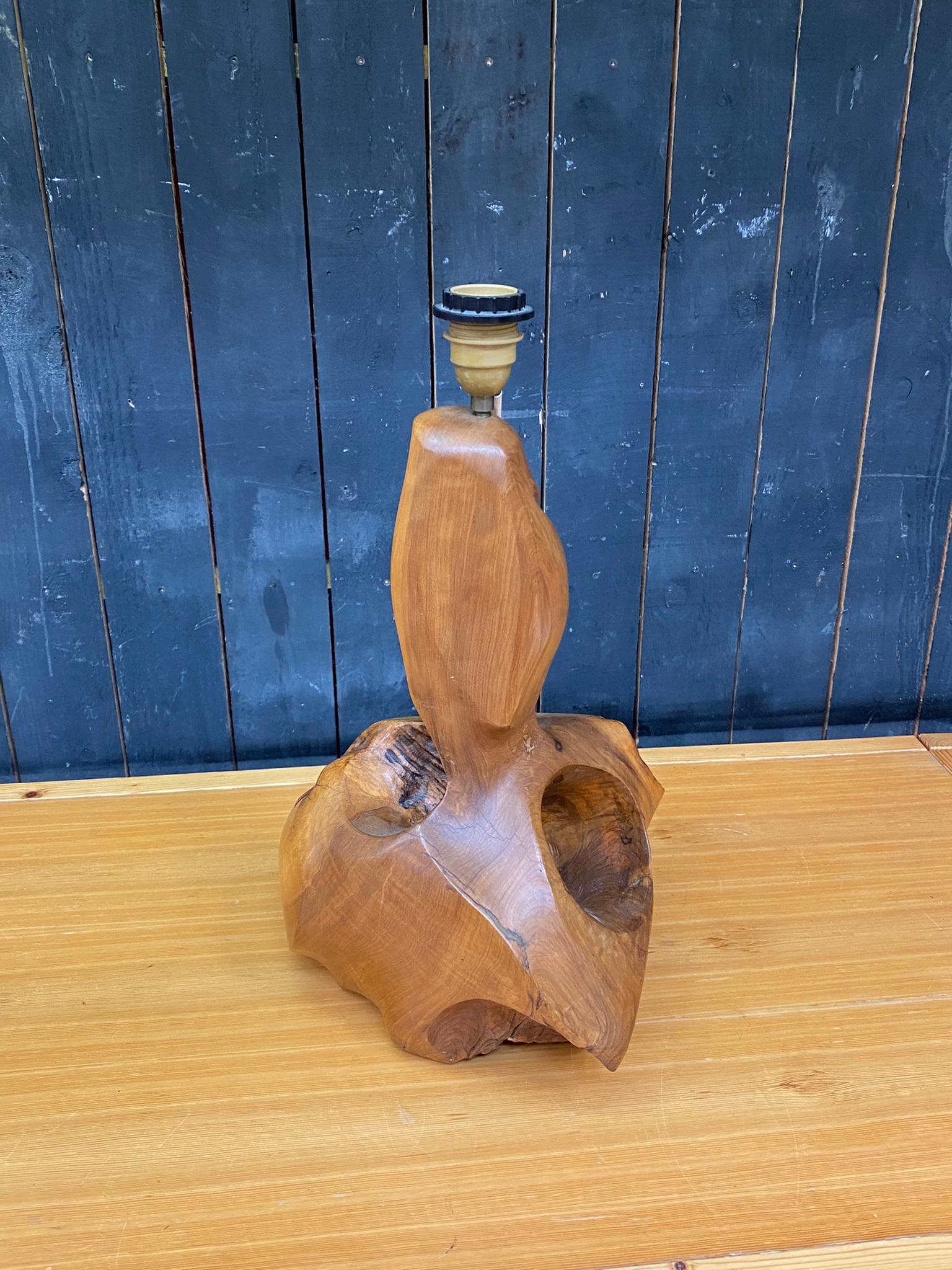 organic lamp in solid wood, direct carving, circa 1970 For Sale 5