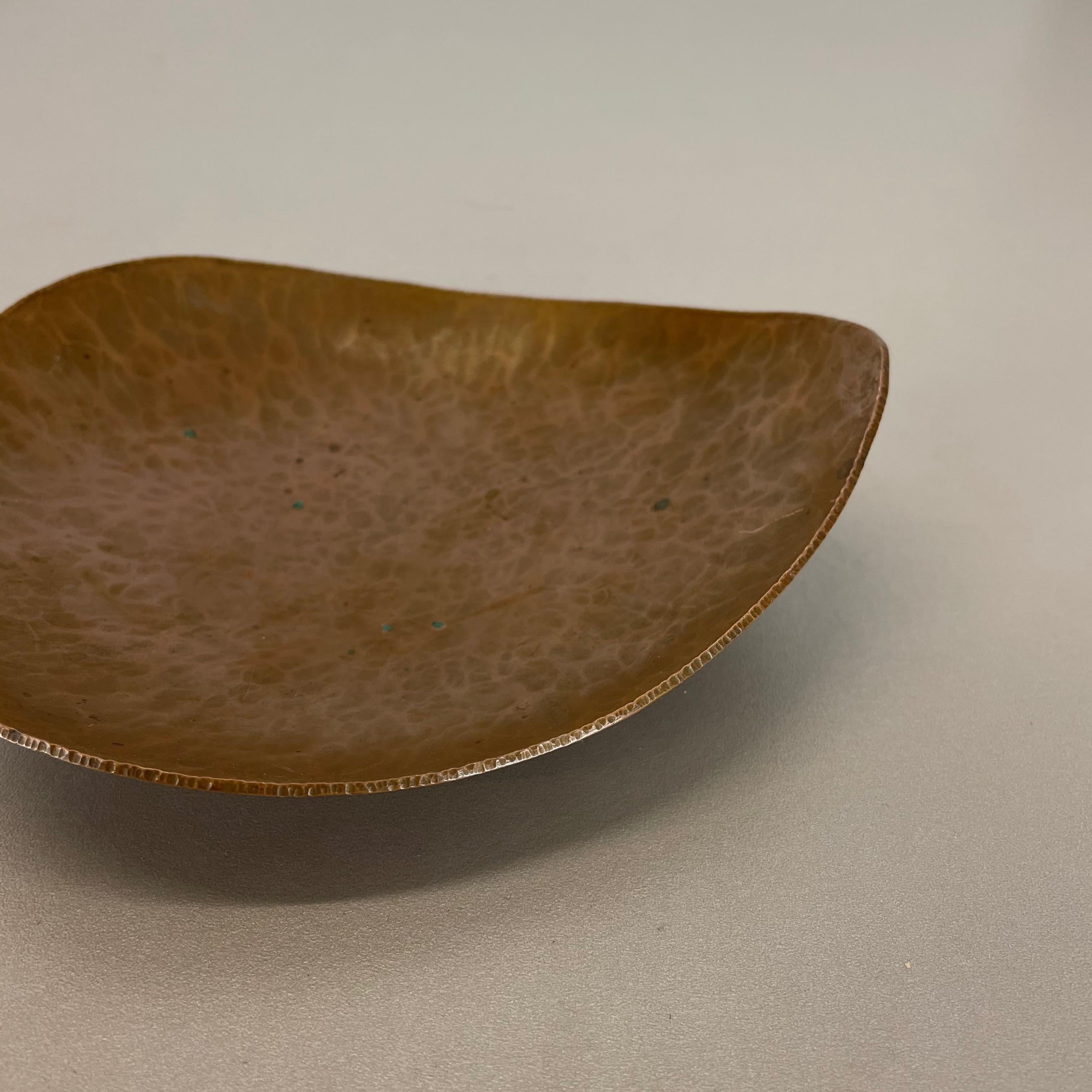 Austrian Organic Leaf Copper Plate Desk Element Auböck Hagenauer Era, Austria, 1950s For Sale