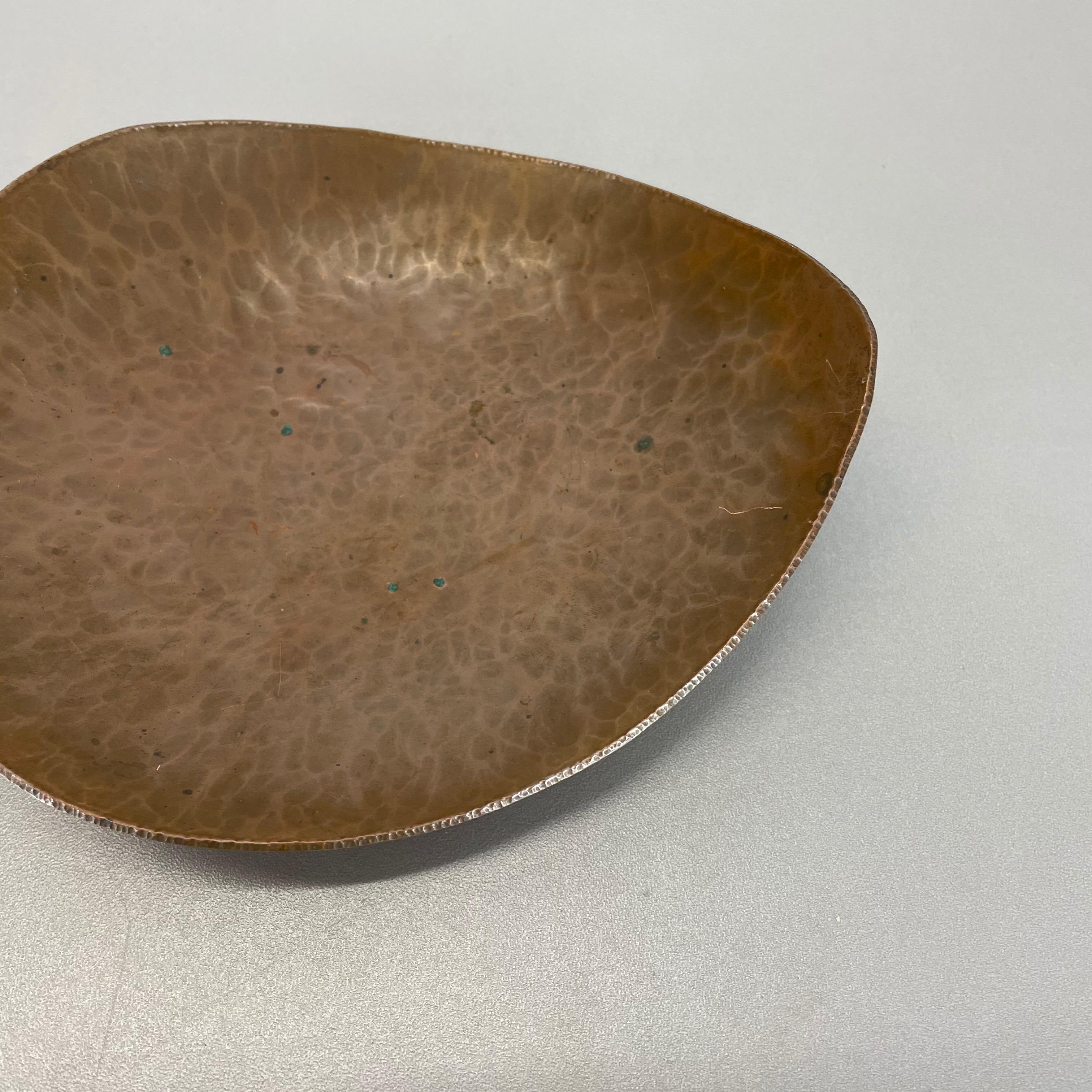 20th Century Organic Leaf Copper Plate Desk Element Auböck Hagenauer Era, Austria, 1950s For Sale