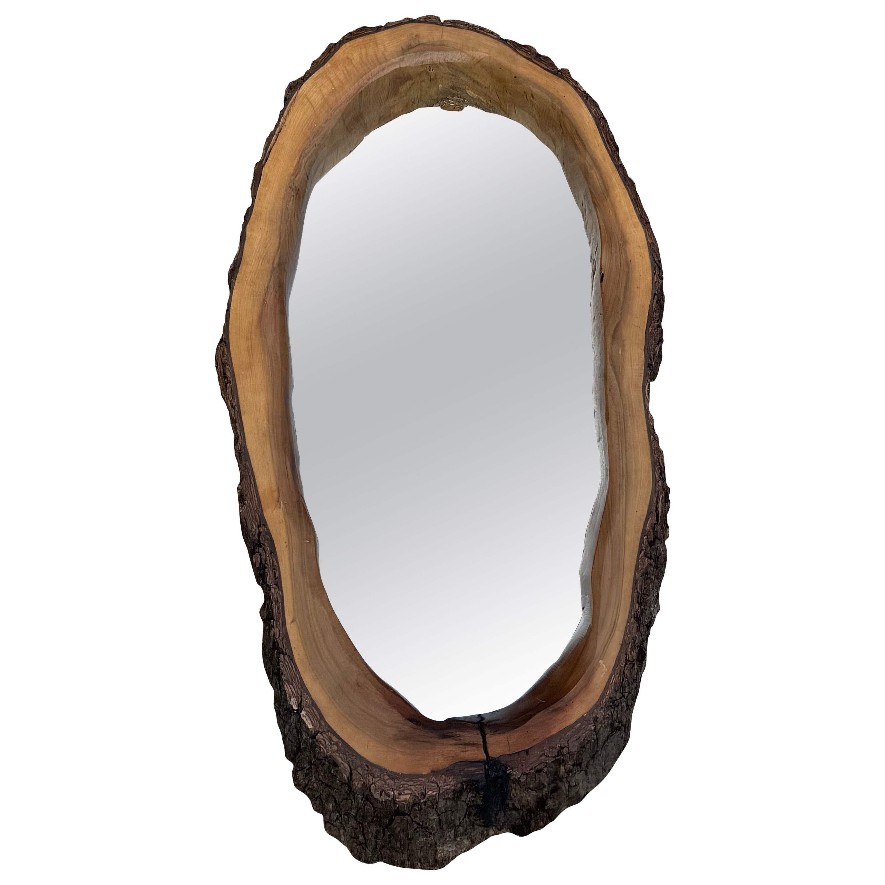 Miroir oblong en bois à bord vif organique en vente