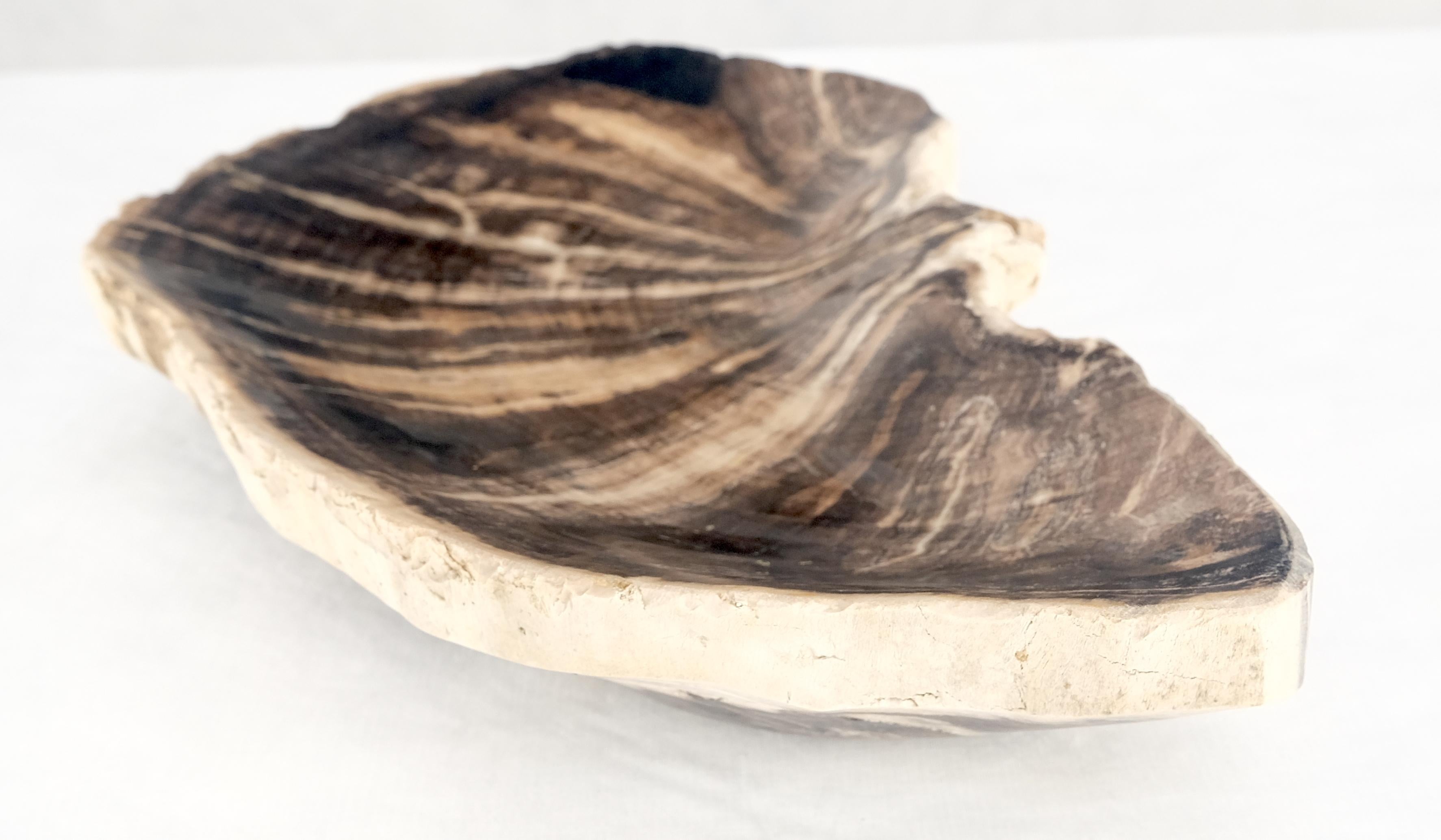 Organic Liver Shape Black & Tan Petrified Wood Tray Bowl Dish Plate Ashtray For Sale 2