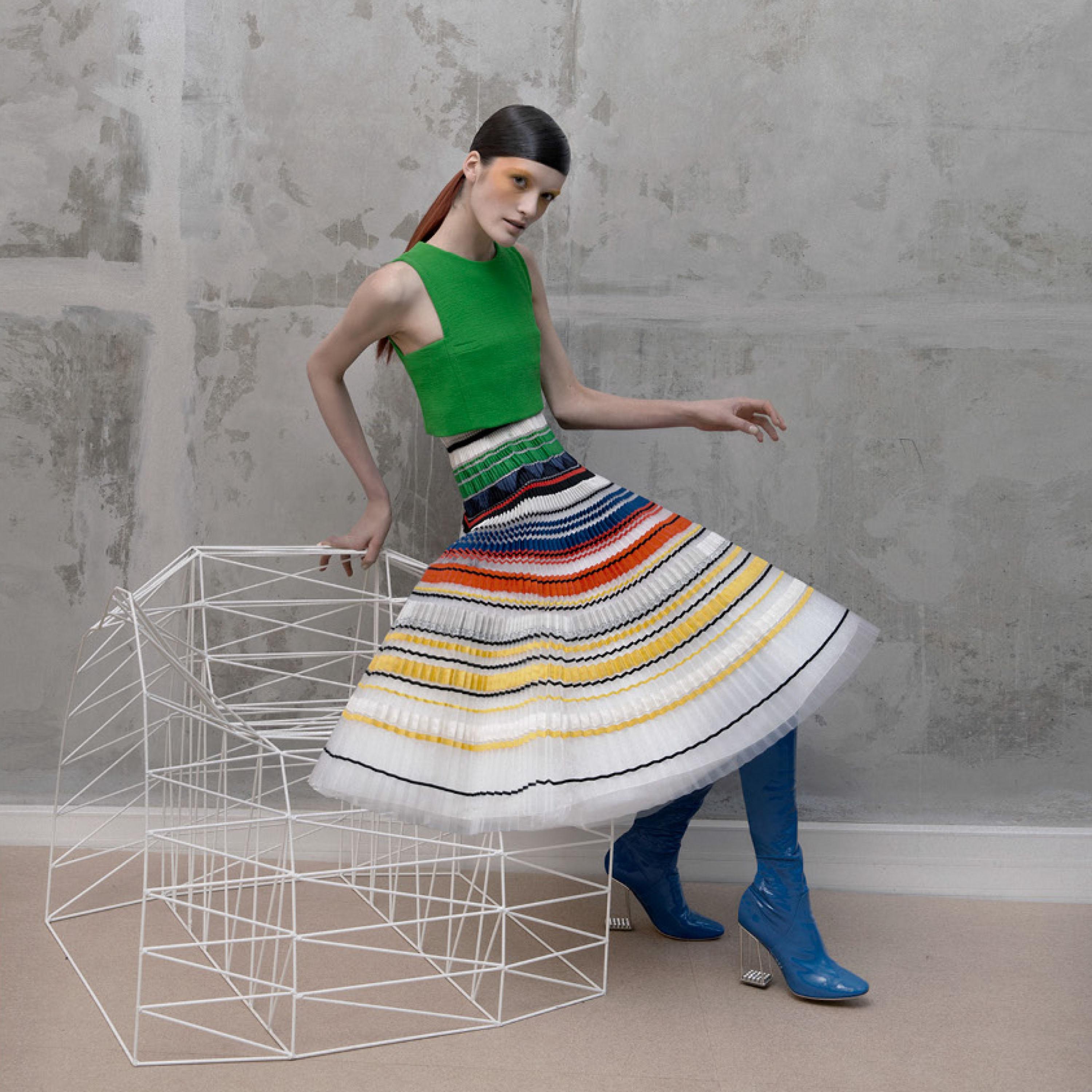 Sedia Organic Loop Wireframe in acciaio inox verniciato a polvere di Julian Mayor in vendita 3