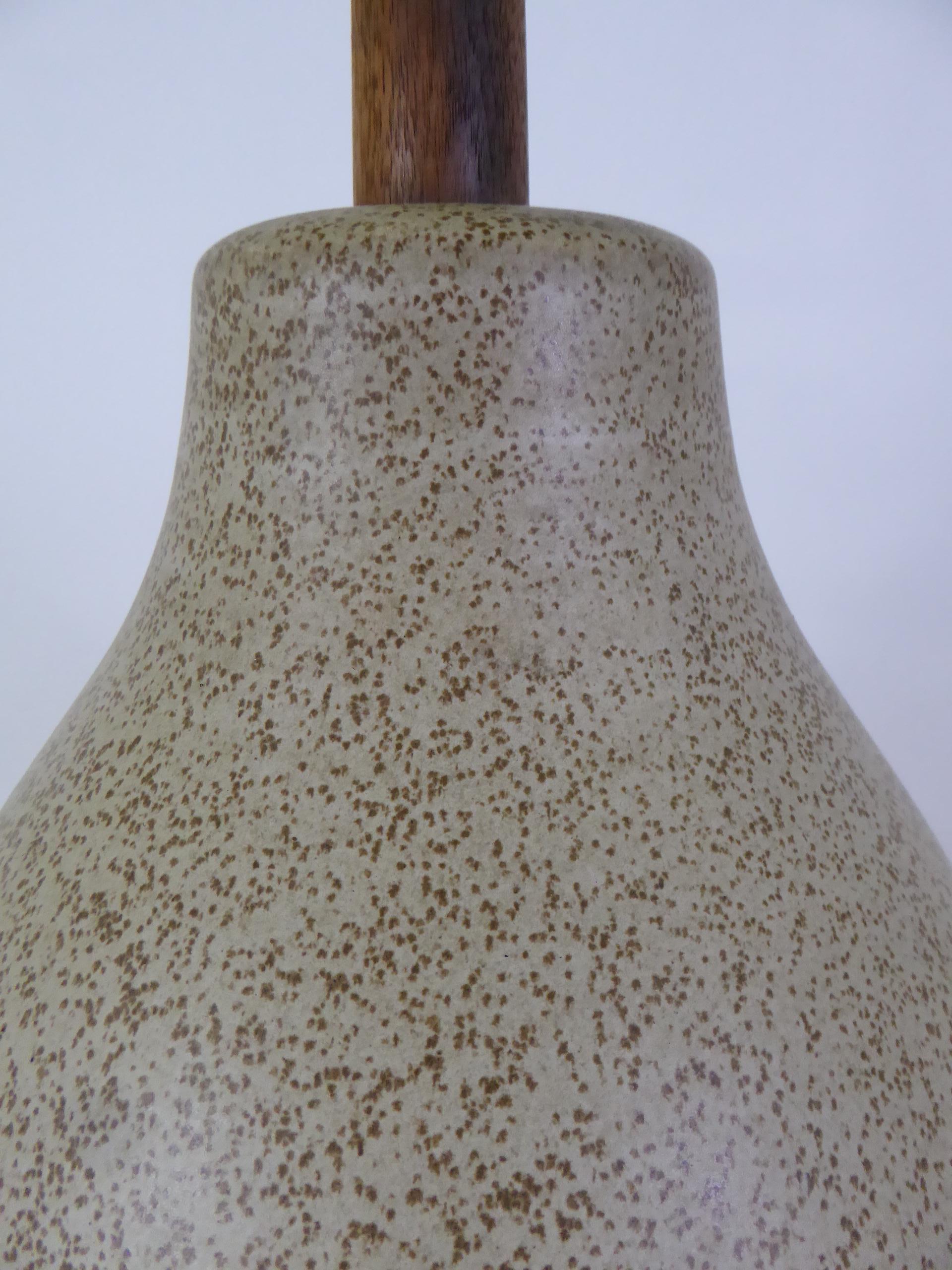 Mid-20th Century Organic Mid-Century Modern Martz Ceramic Table Lamp