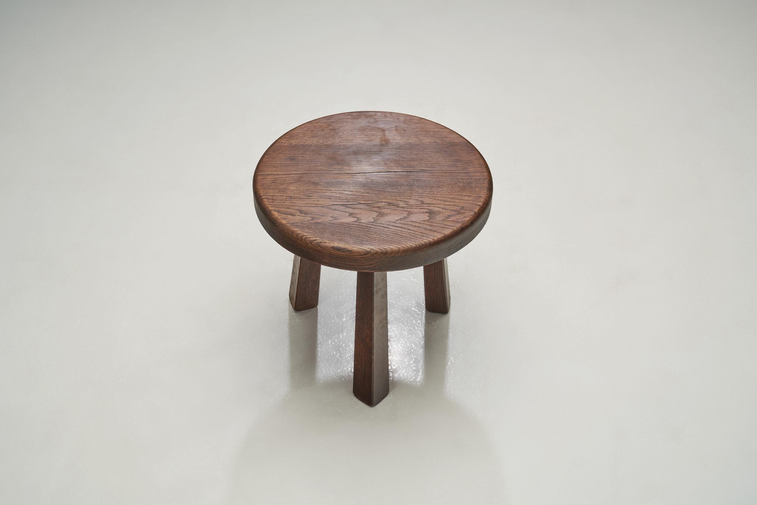 Mid-20th Century Organic Mid-Century Tripod Wood Stool, Europe ca 1950s