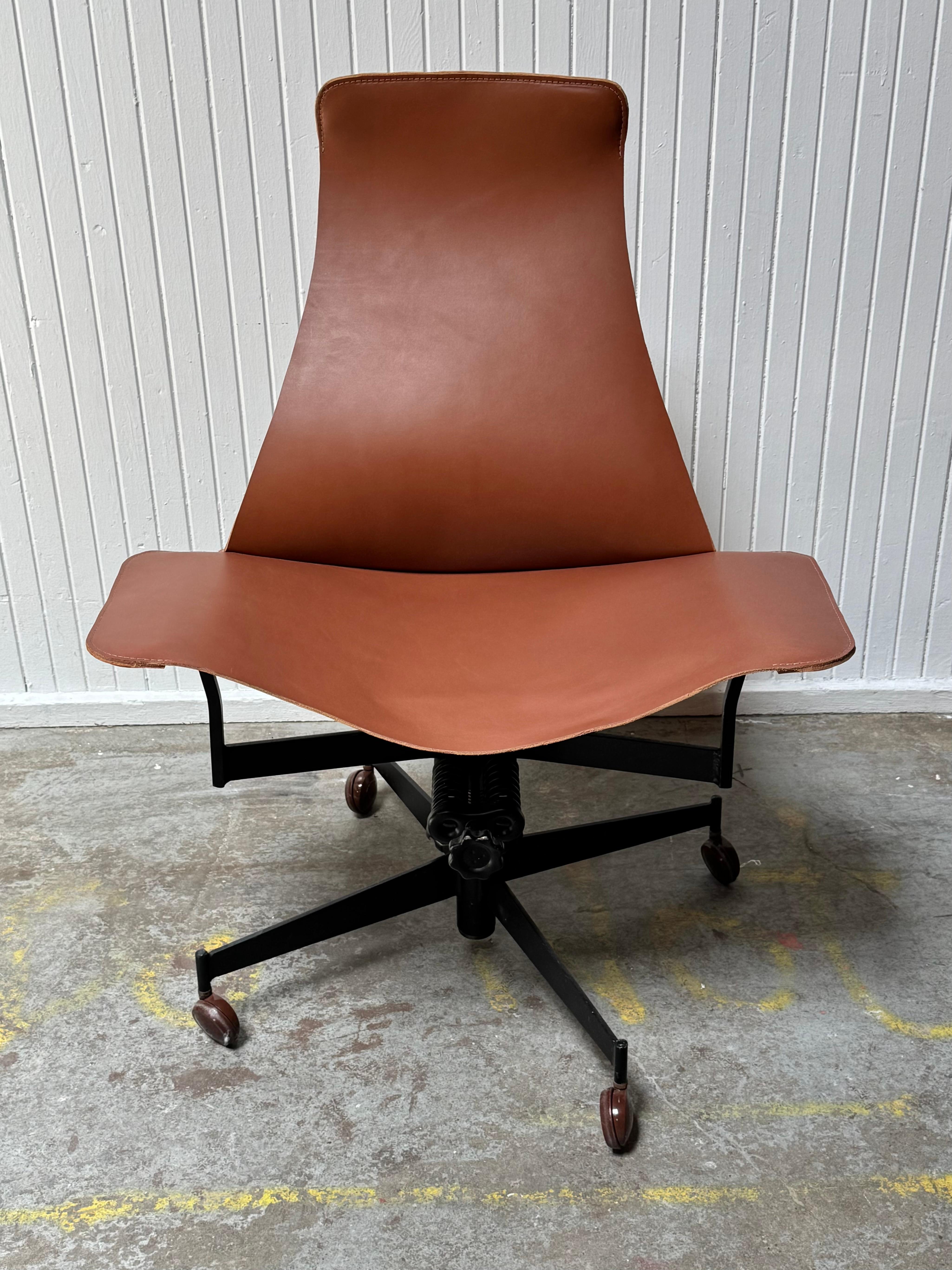 Mid-Century moderno Organic Modern Adjustable Office / Home Sling Chair by William Katavolos in vendita
