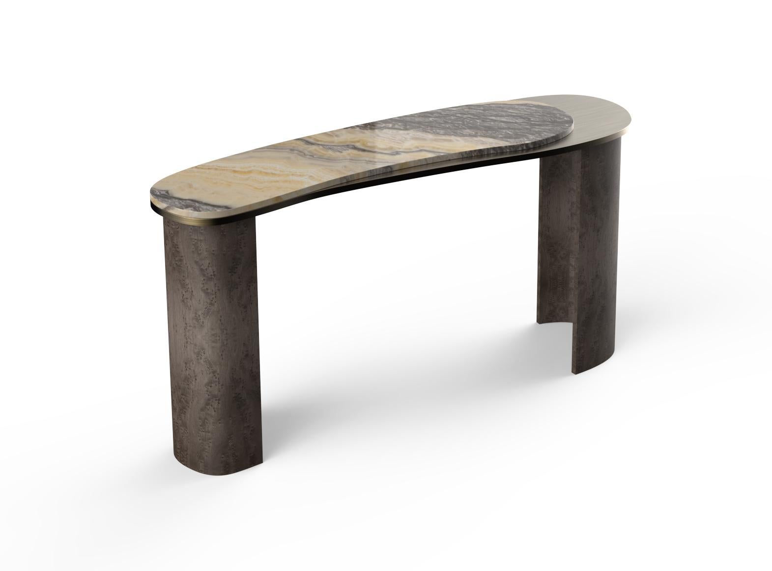 Armona Console table, Contemporary Collection, Handcrafted in Portugal - Europe by Greenapple.

Designed by Rute Martins for the Contemporary Collection, the Armona modern console table pays homage to the natural beauty and organic lines of Armona