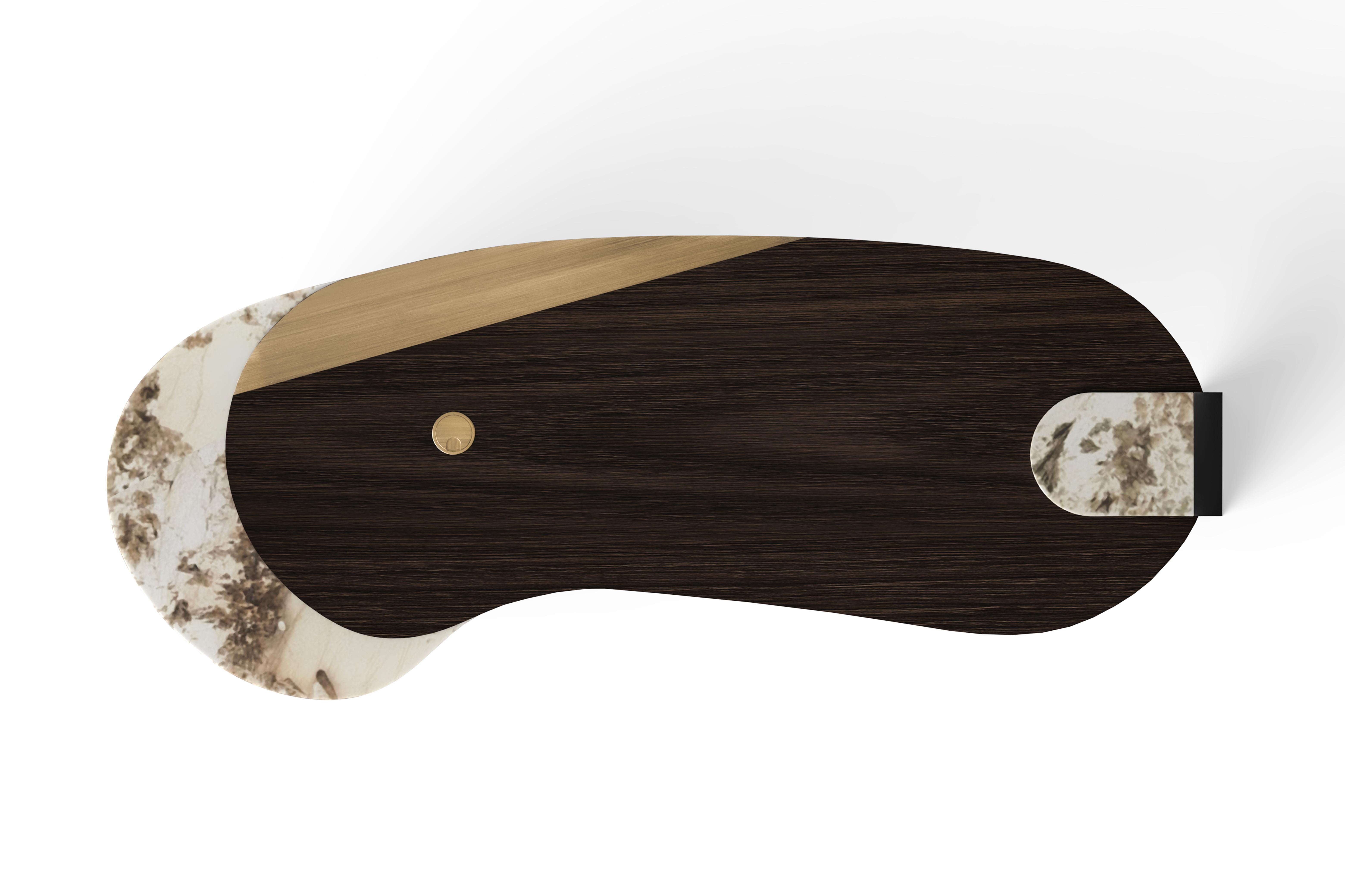 Organic Modern Armona Schreibtisch, Patagonia Granit, Nussbaum Handmade Greenapple (Organische Moderne) im Angebot