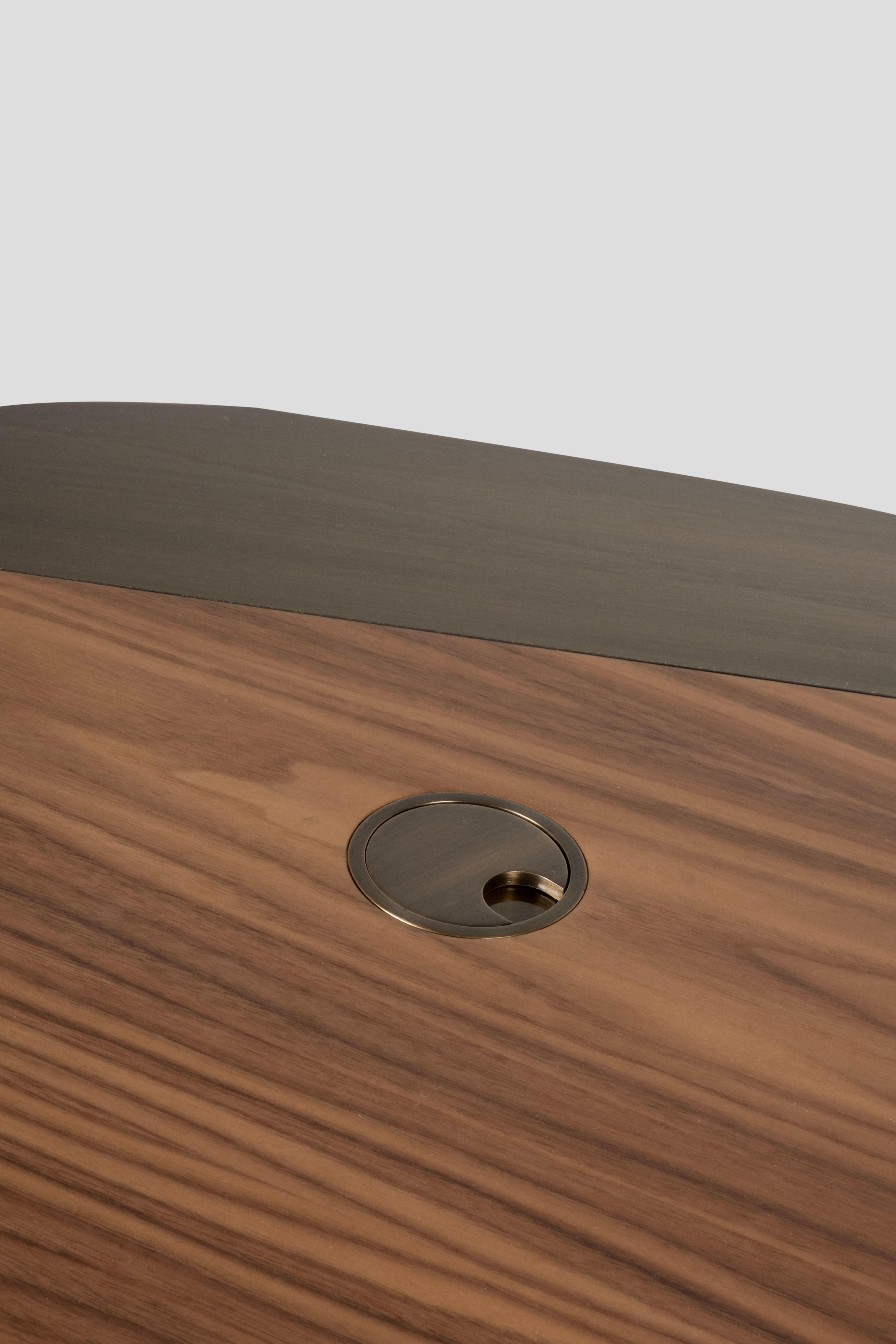 Armona-Schreibtisch der Organischen Moderne, Nussbaum, Messing, Onyx, Handgefertigt Portugal von Greenapple im Angebot 7