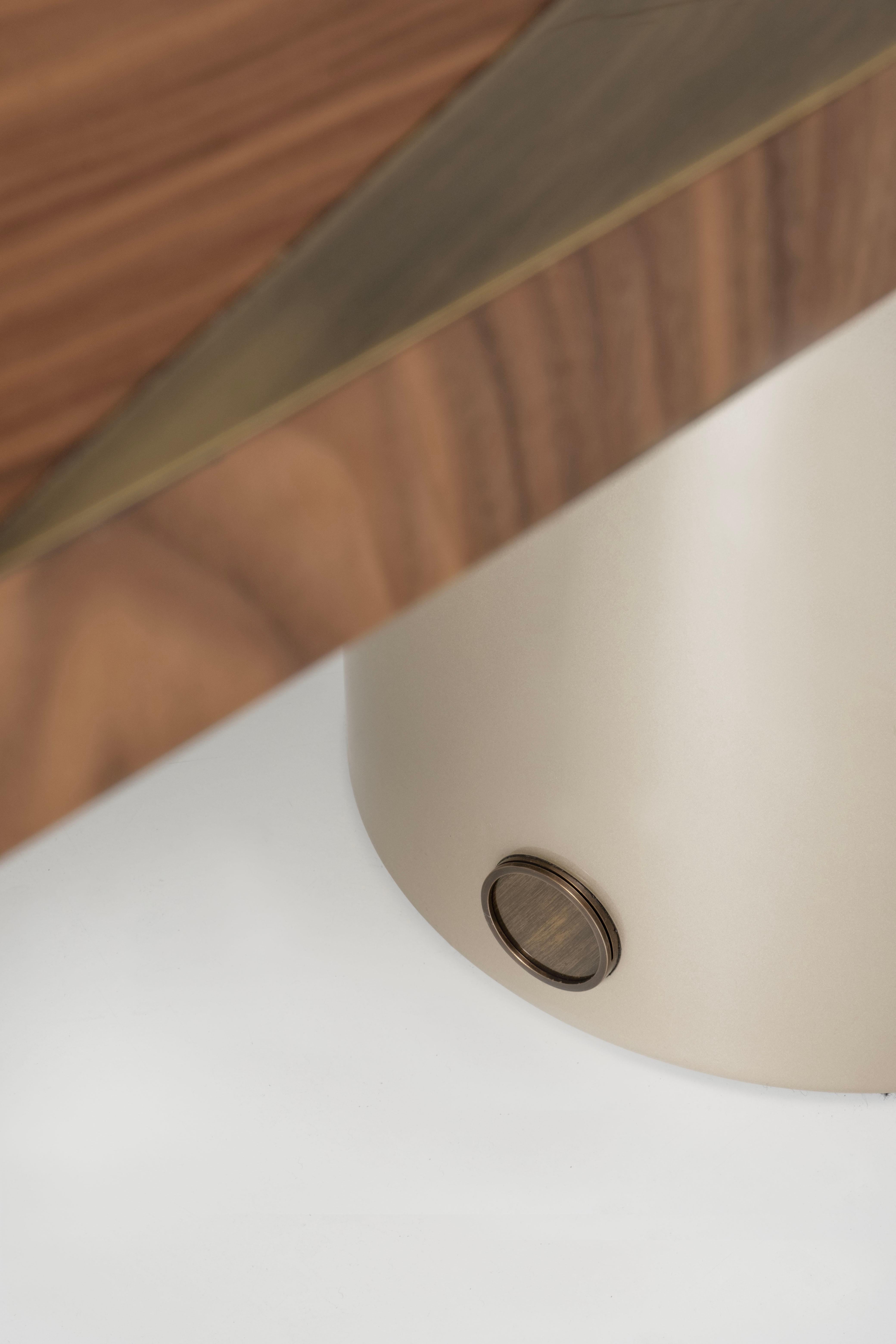 Armona-Schreibtisch der Organischen Moderne, Nussbaum, Messing, Onyx, Handgefertigt Portugal von Greenapple im Angebot 11