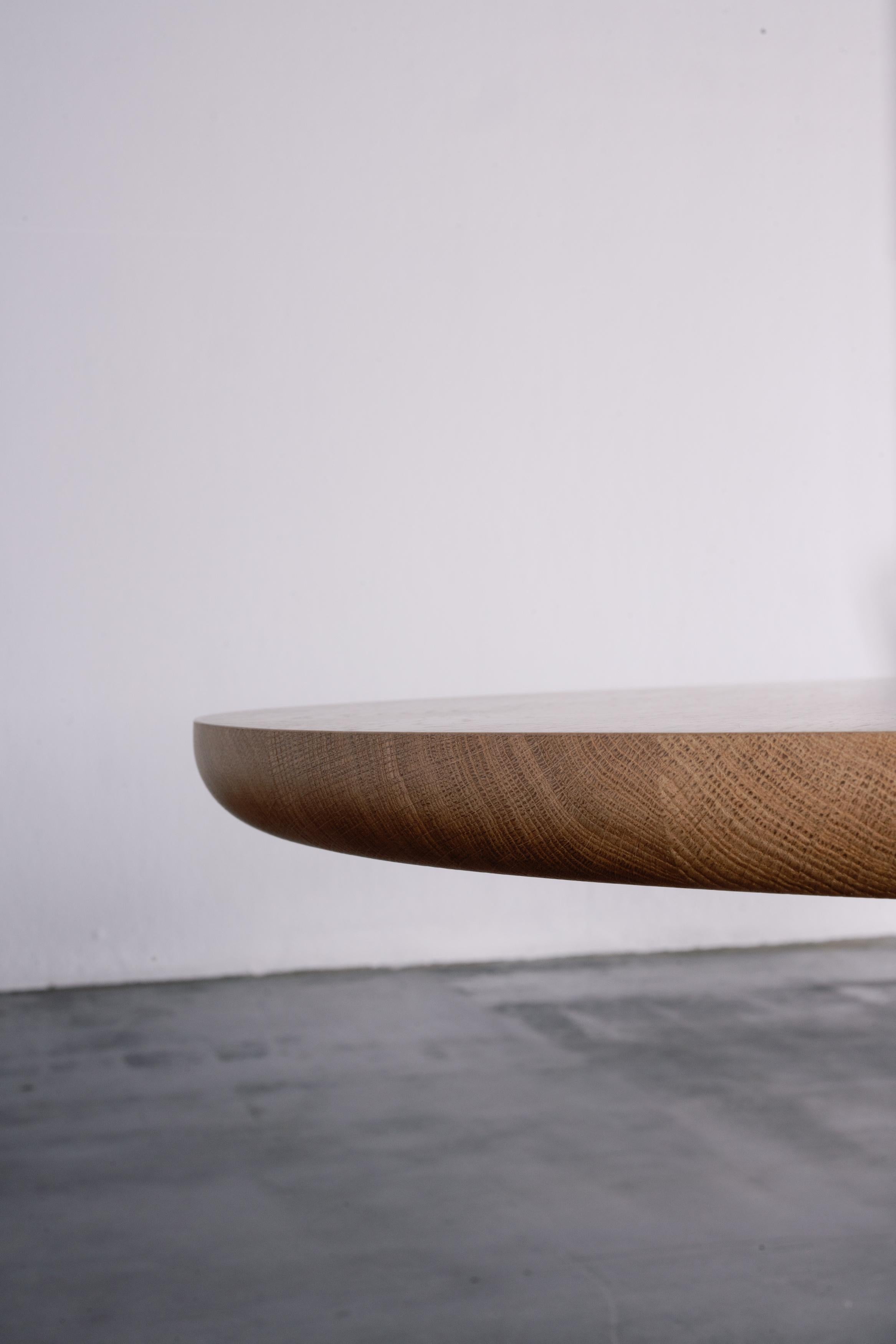 Tavolo da pranzo organico moderno Armona, Oak Oak americano, ottone, fatto a mano da Greenapple in vendita 4