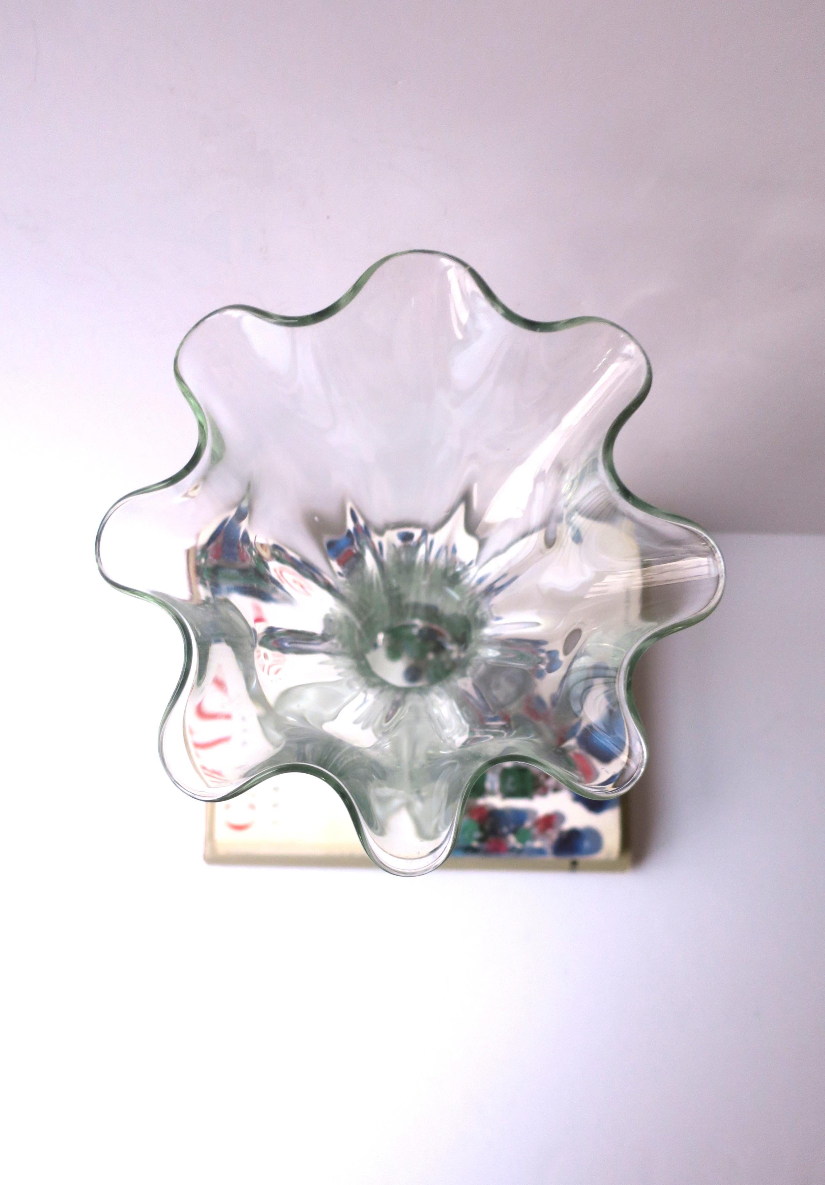 Vase en verre d'art moderne organique en vente 1