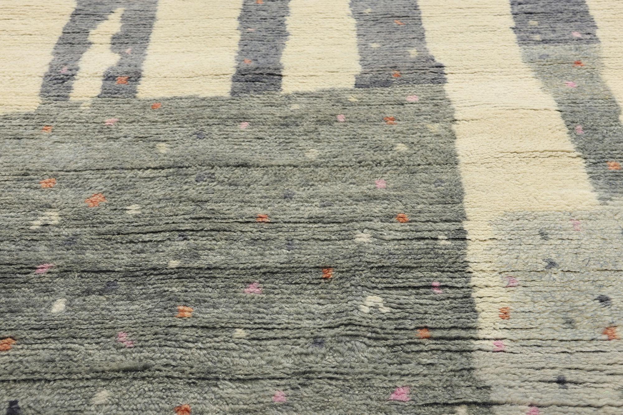 Annodato a mano Nuovo tappeto marocchino contemporaneo in stile brutalista con stile organico moderno in vendita