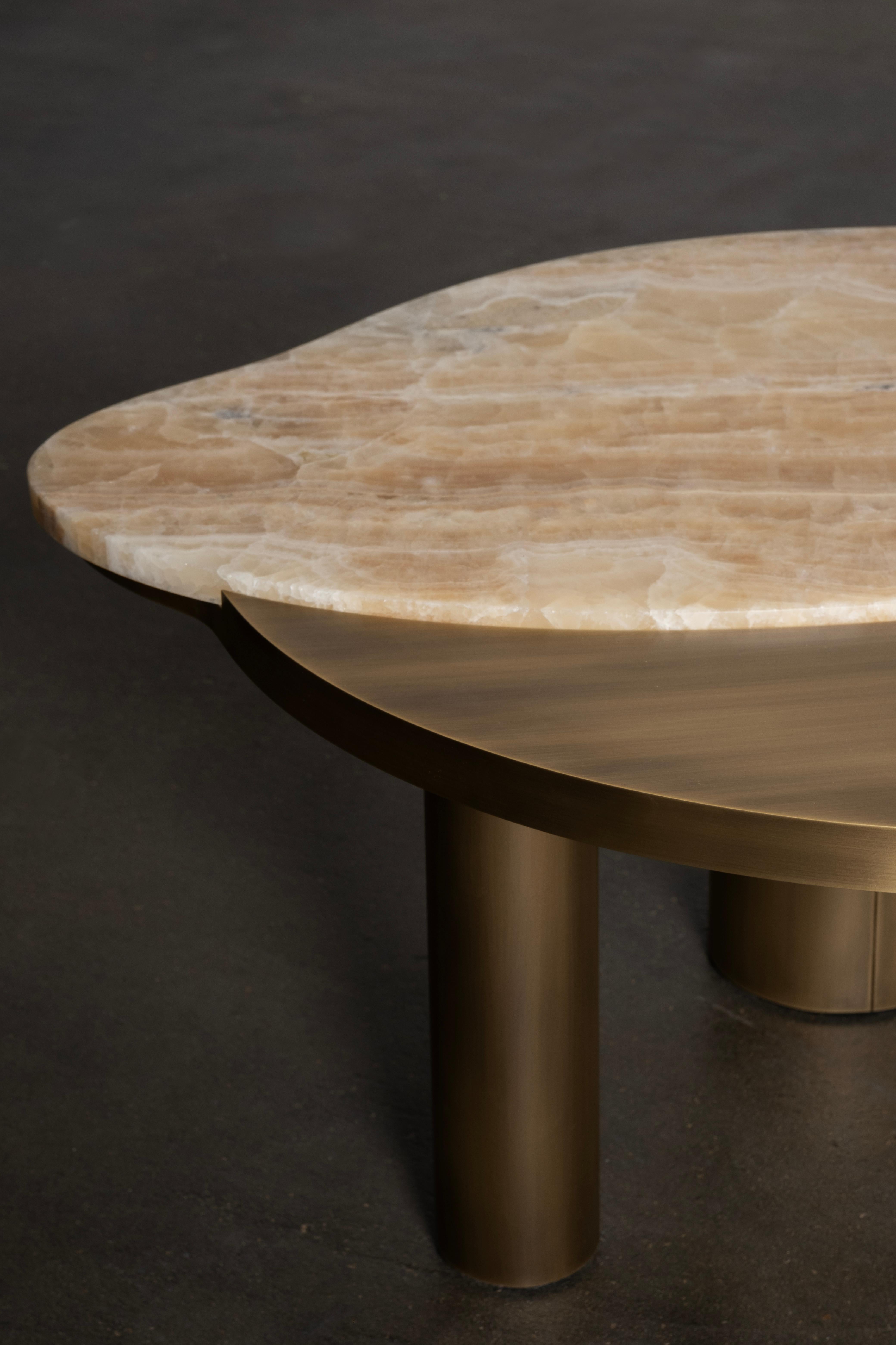Organic Modern Bordeira Couchtische, Onyx Messing, Handmade Portugal Greenapple im Angebot 12