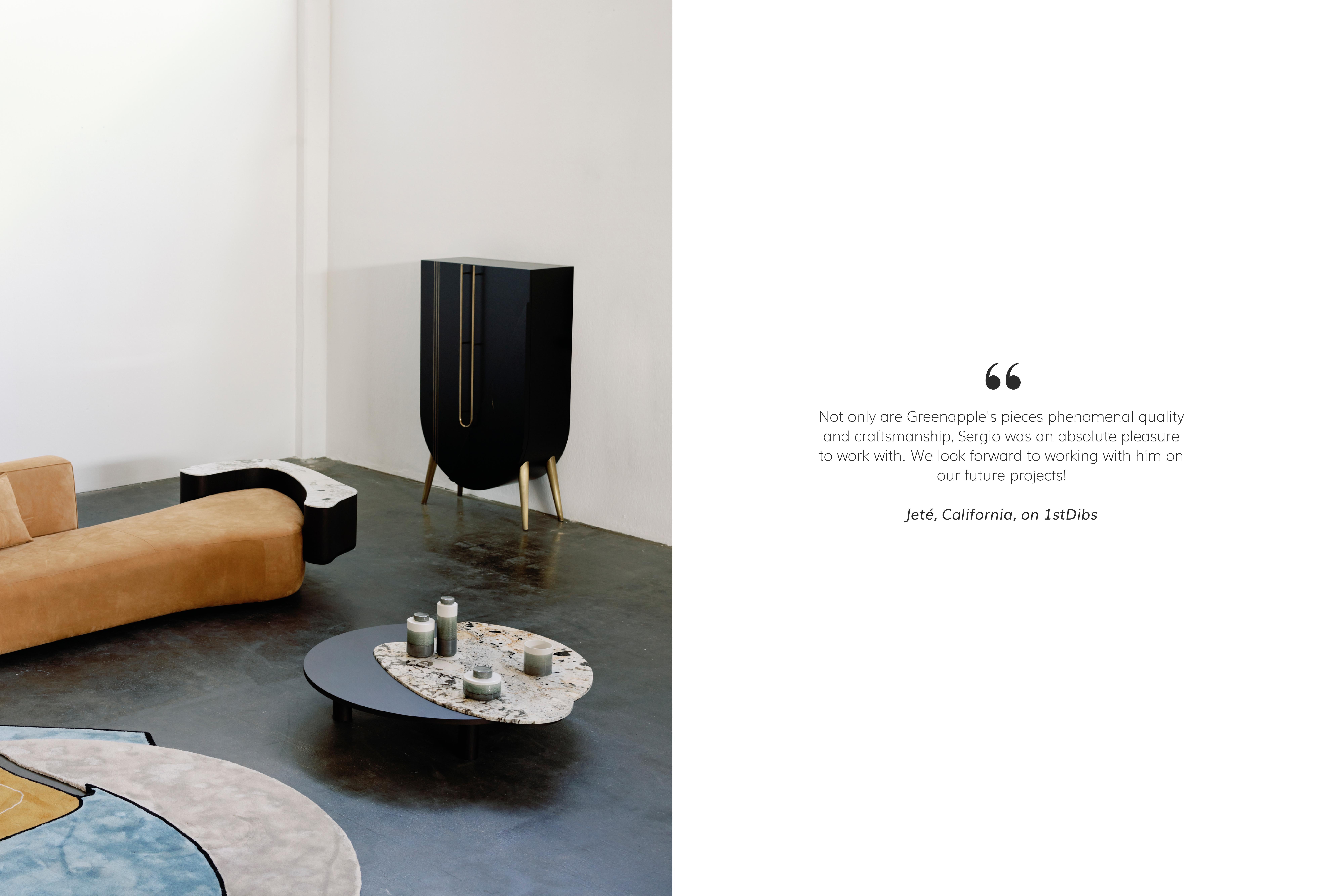 Bordeira-Couchtische der Organischen Moderne, Onyx, handgefertigt in Portugal von Greenapple im Angebot 1