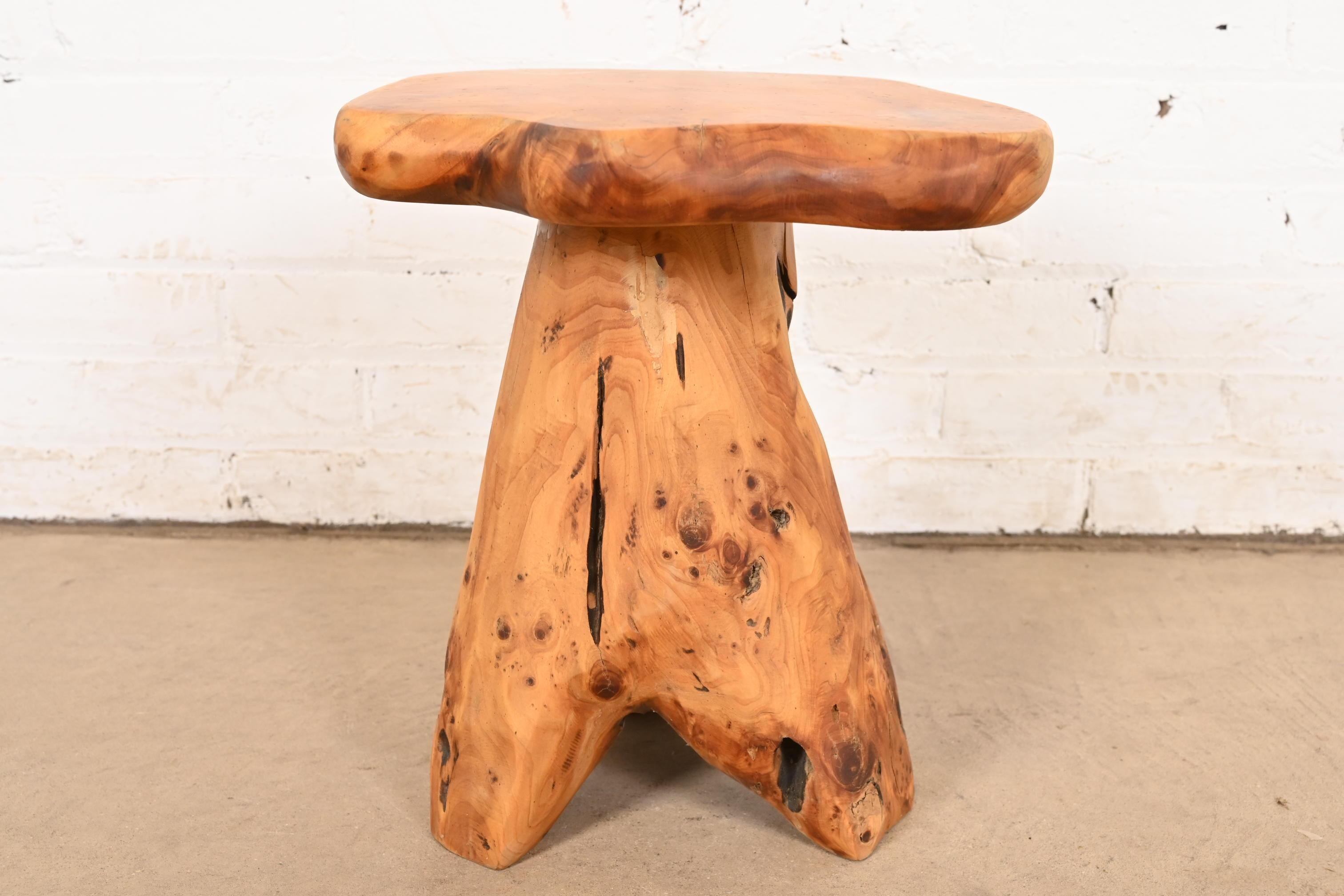 Tables d'appoint Organic Modern en racine de ronce, paire en vente 3