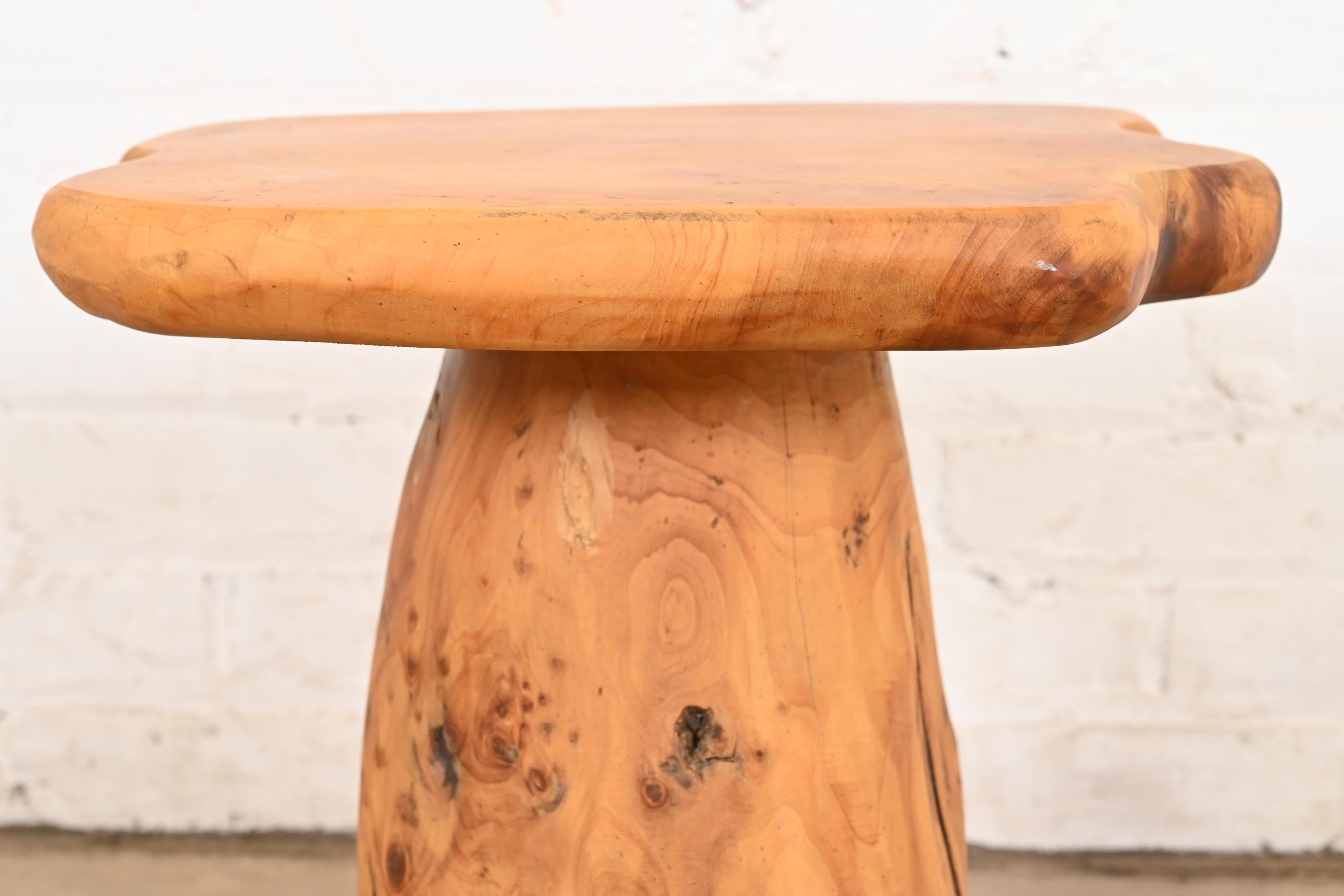 20ième siècle Tables d'appoint Organic Modern en racine de ronce, paire en vente