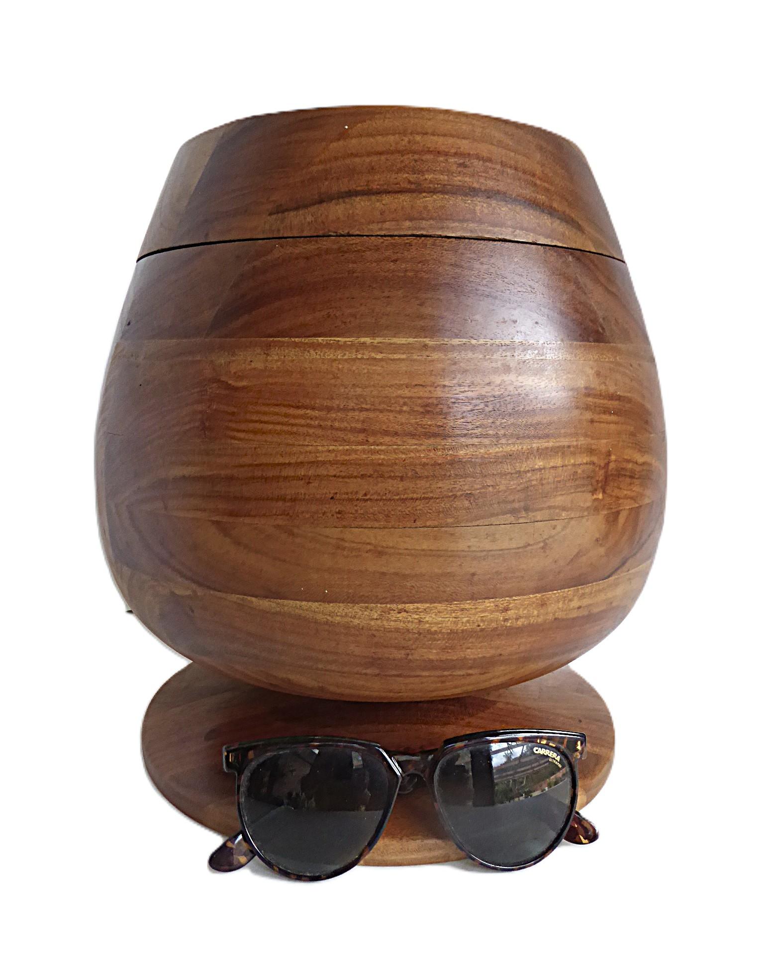 Mid-Century moderno Secchiello per il ghiaccio in legno di noce della collezione Cadejo di Daniel Loomis Valenza anni '70 in vendita