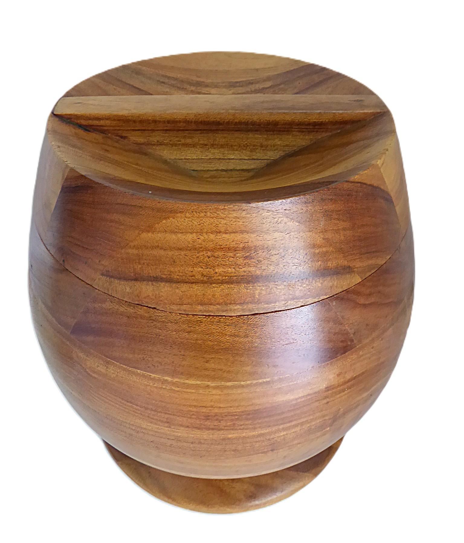 Noce Secchiello per il ghiaccio in legno di noce della collezione Cadejo di Daniel Loomis Valenza anni '70 in vendita