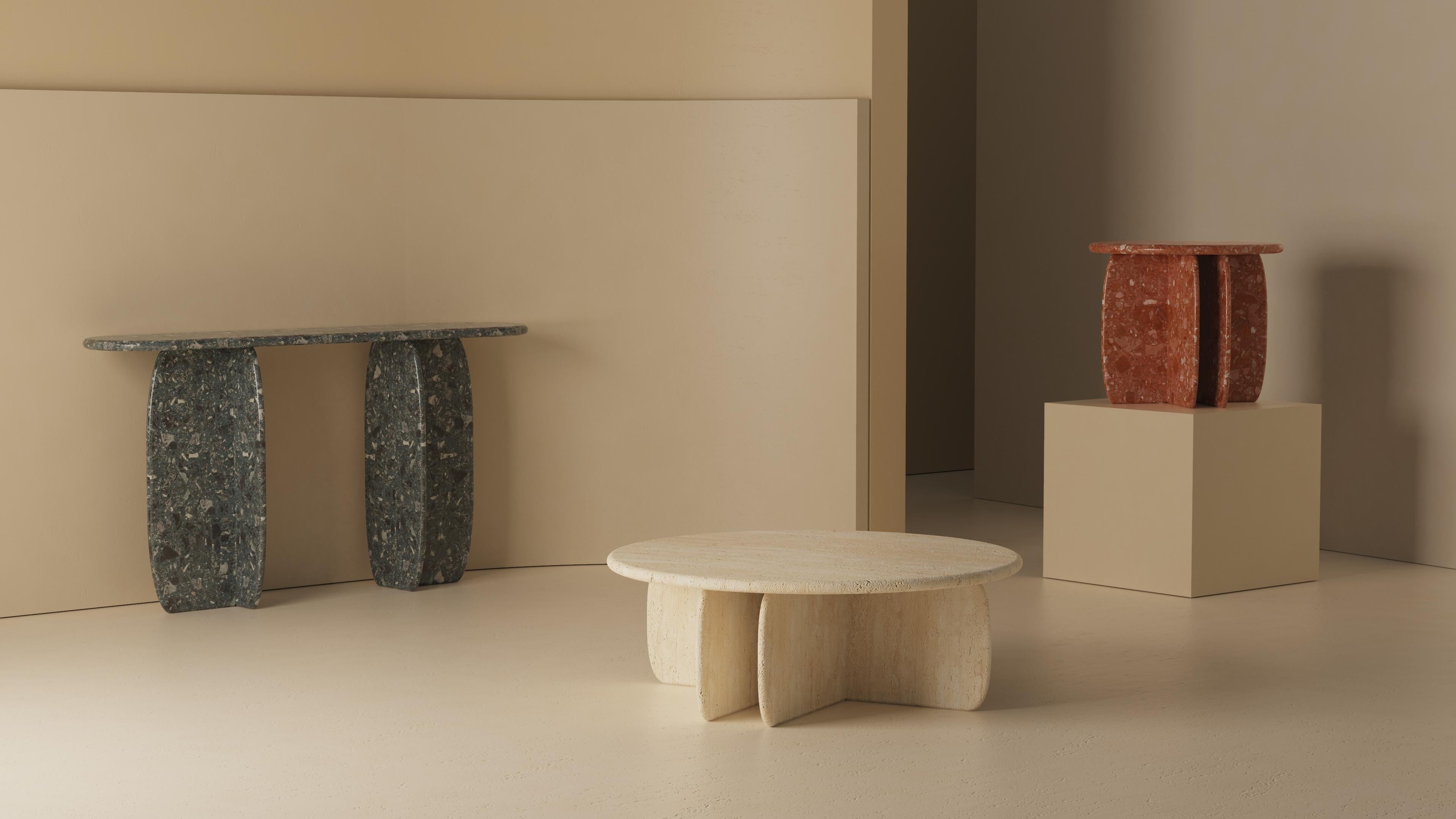 Mesa Centro Moderna Orgánica Catus en Mármol Travertino Posmoderno en venta