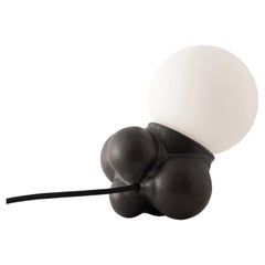 Organische moderne Keramik-Mini-Mini-Schwarze Botryoidal-Lampe „Bubbly Botryoidal“ von Forma Rosa Studio