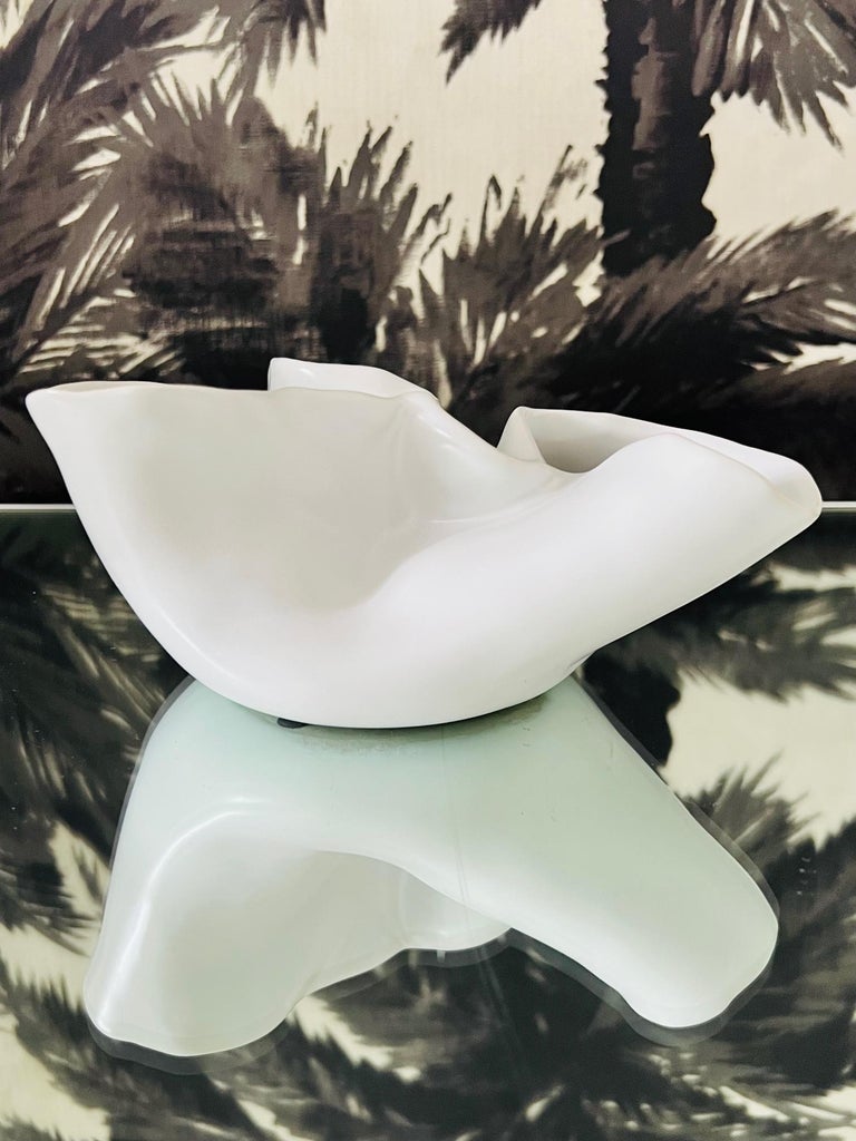 Organic Modern Ceramic Heart Valve Vase in Matte White Glaze For Sale 1