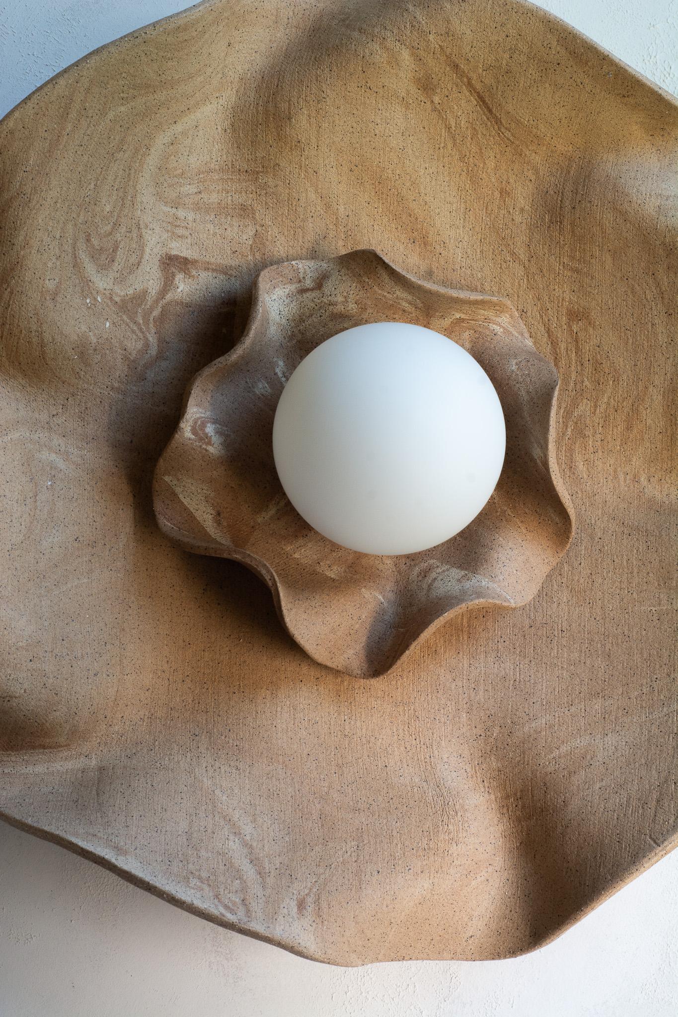 Aplique moderno de cerámica orgánica Moderno orgánico en venta