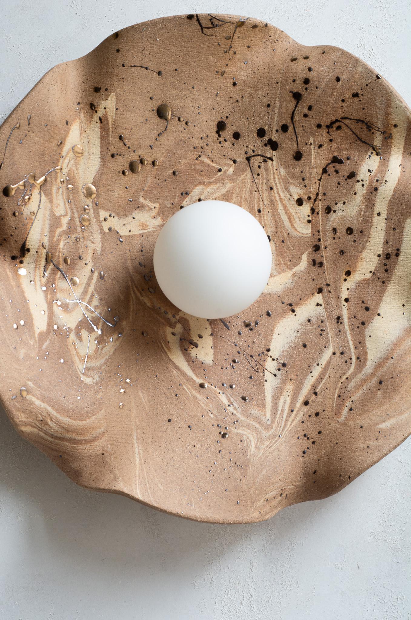 Aplique moderno de cerámica orgánica Moderno orgánico en venta