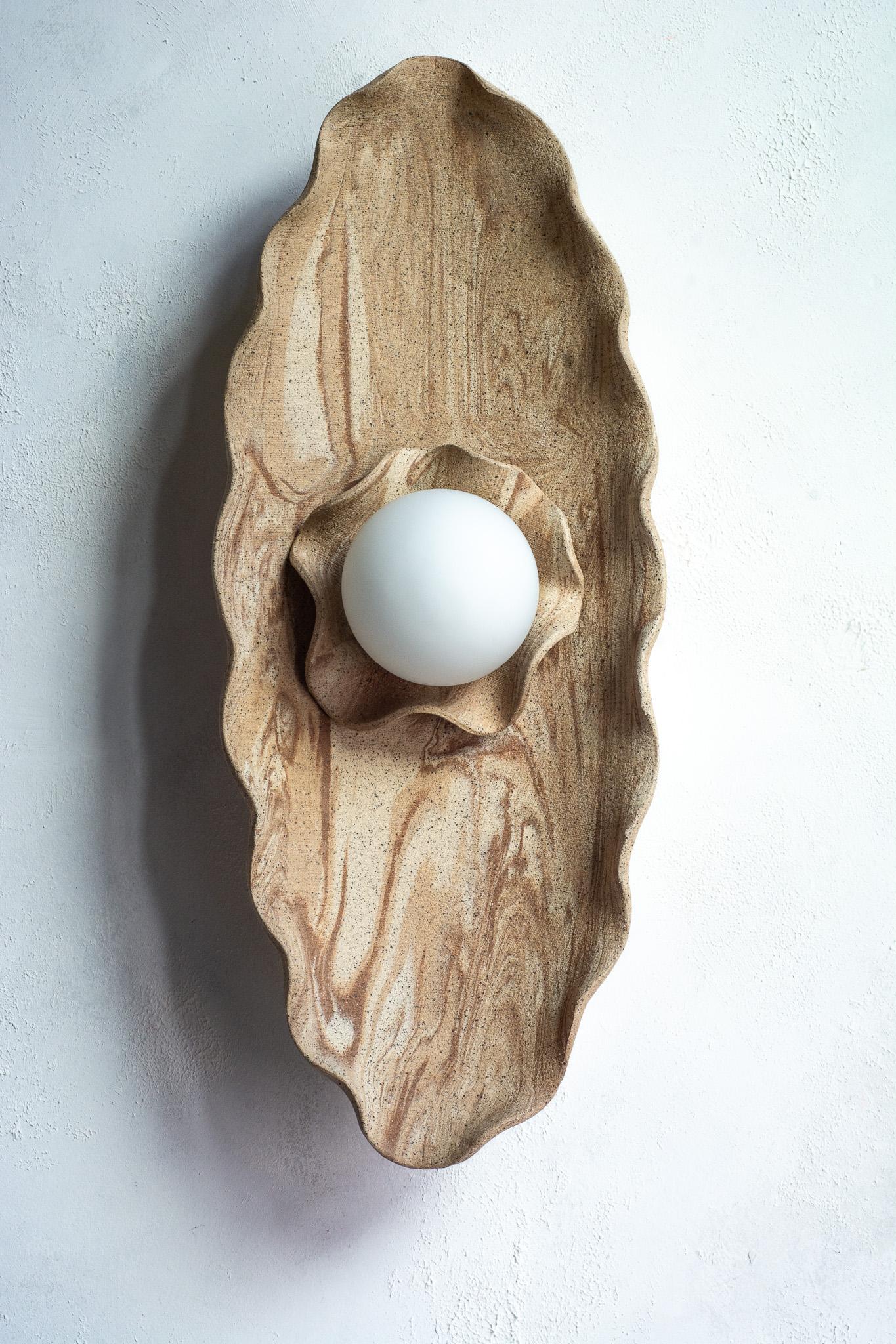 Aplique moderno de cerámica orgánica Moderno orgánico en venta