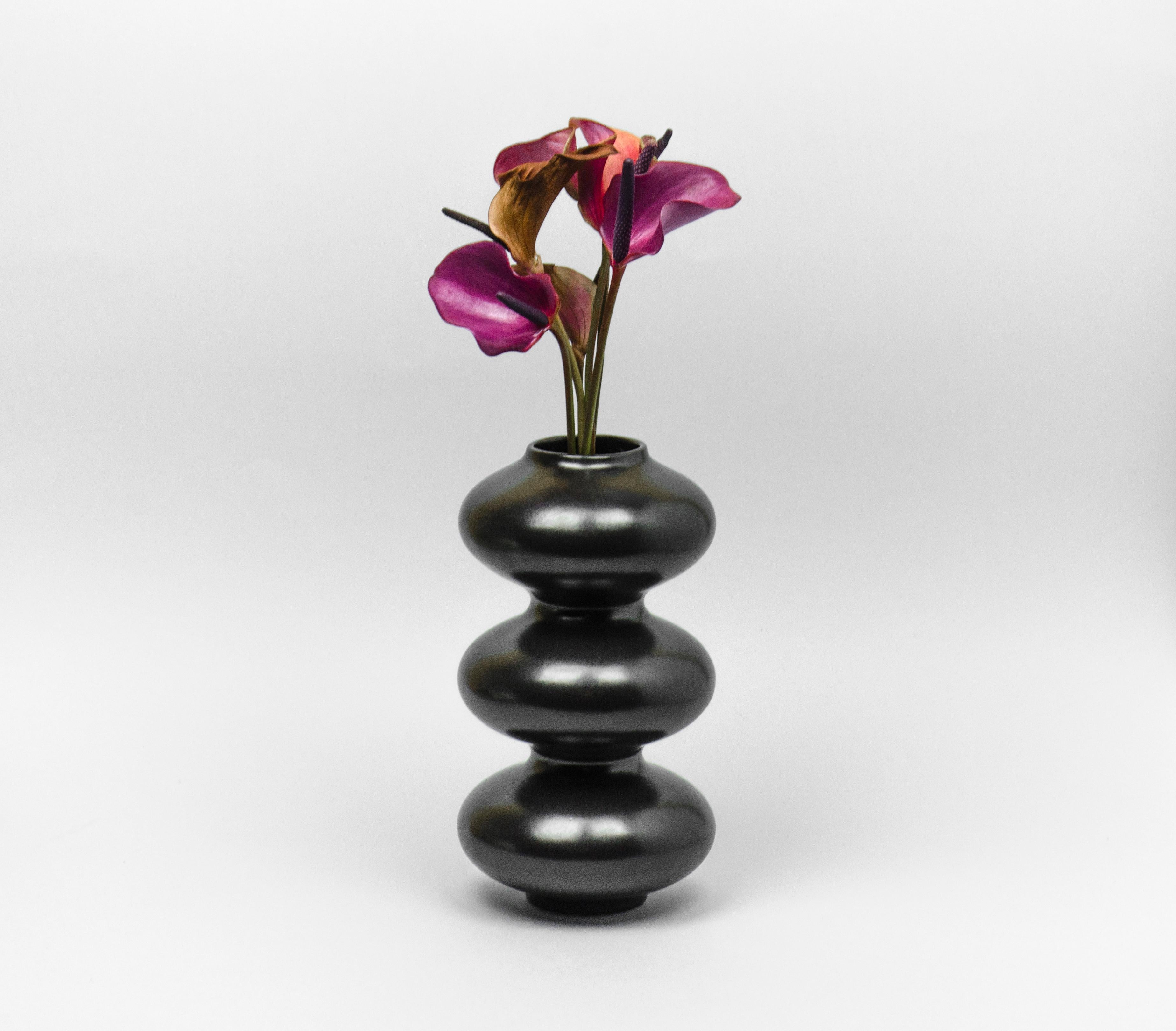 mini iconic vases